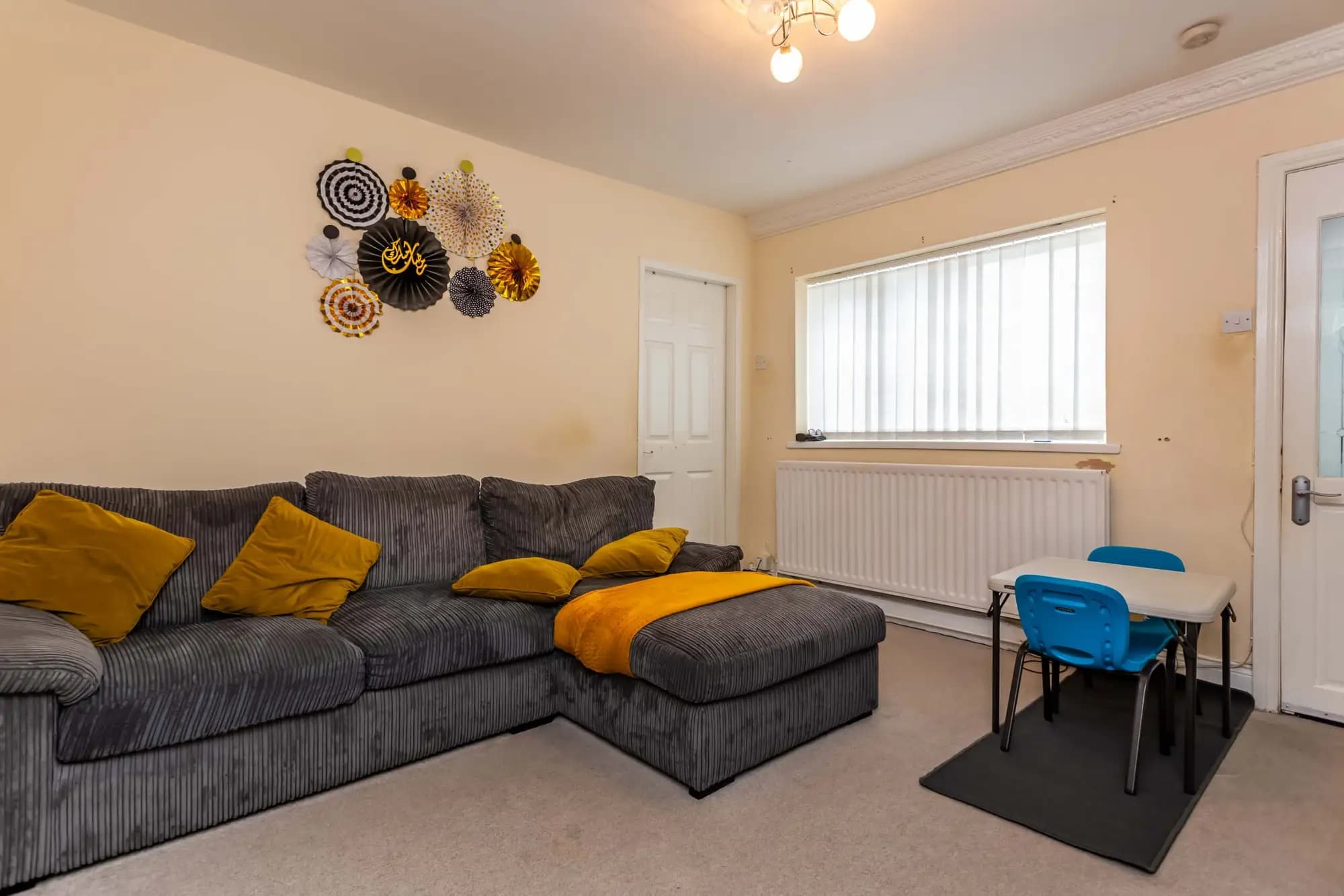 property photo 5 of 16