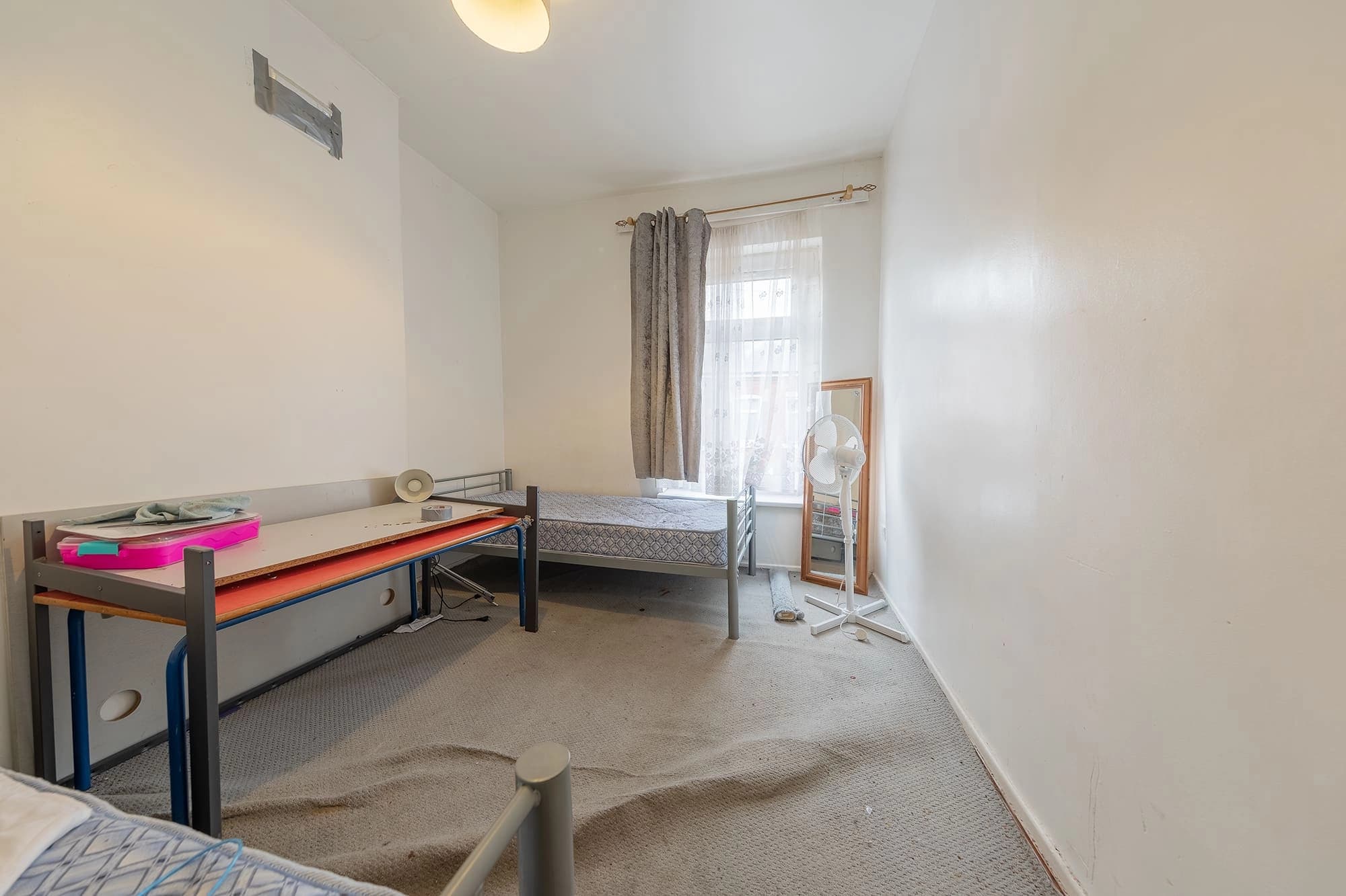 property photo 11 of 18