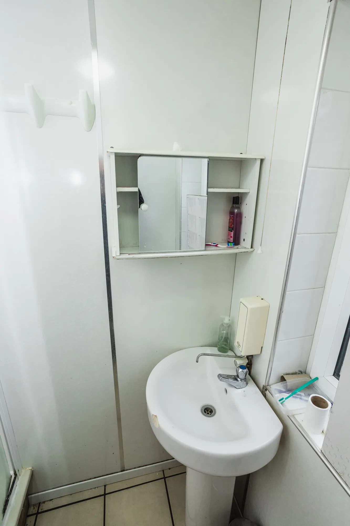 property photo 14 of 30