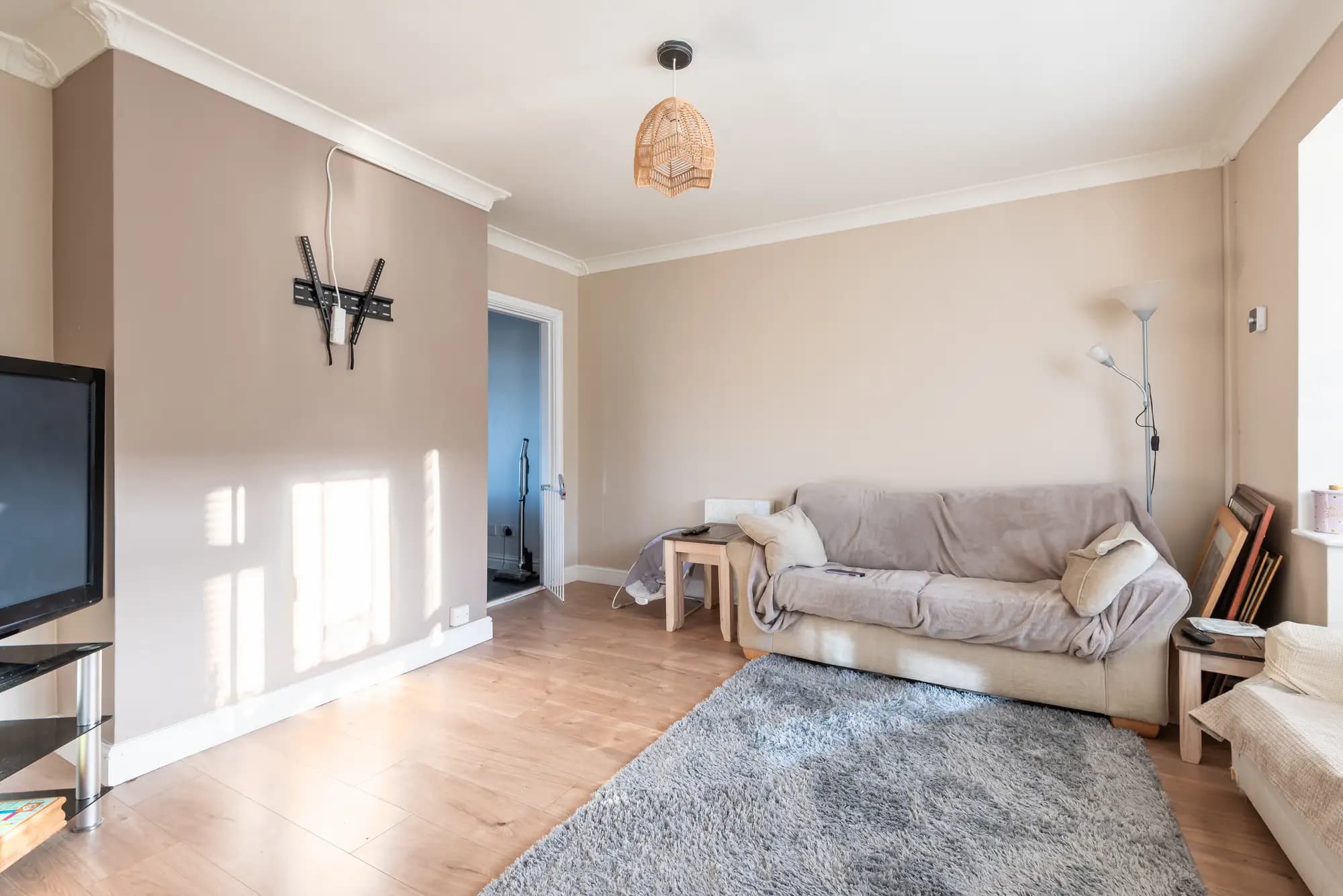 property photo 3 of 34