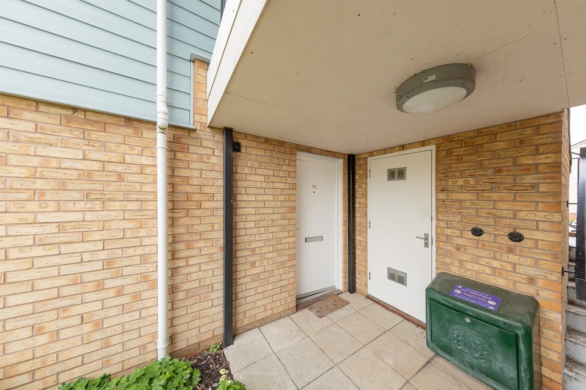 property photo 13 of 14