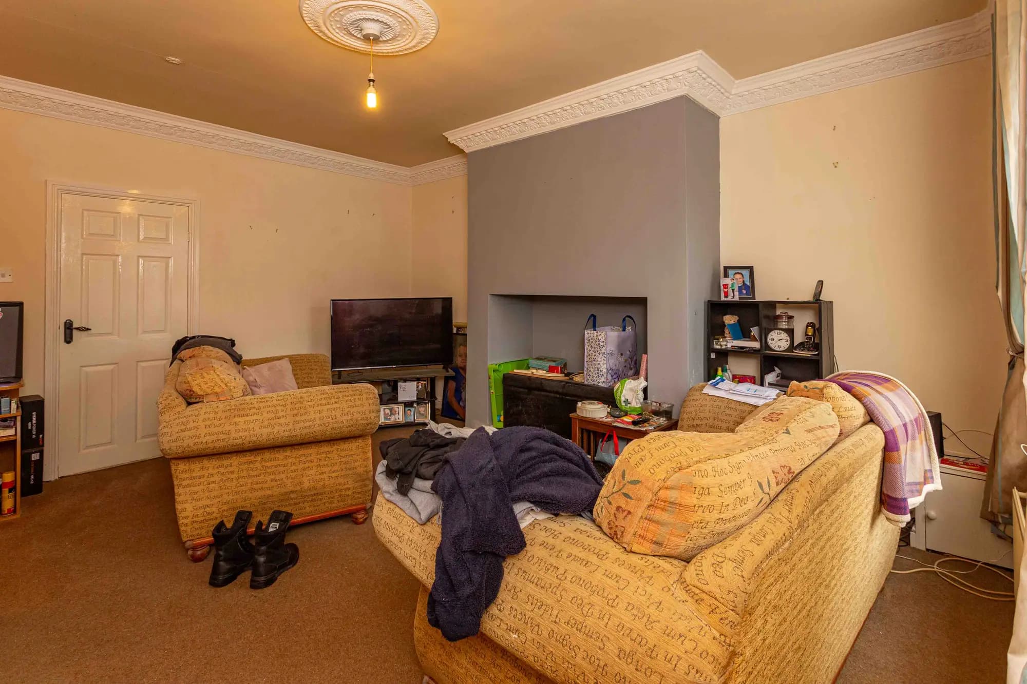 property photo 4 of 21