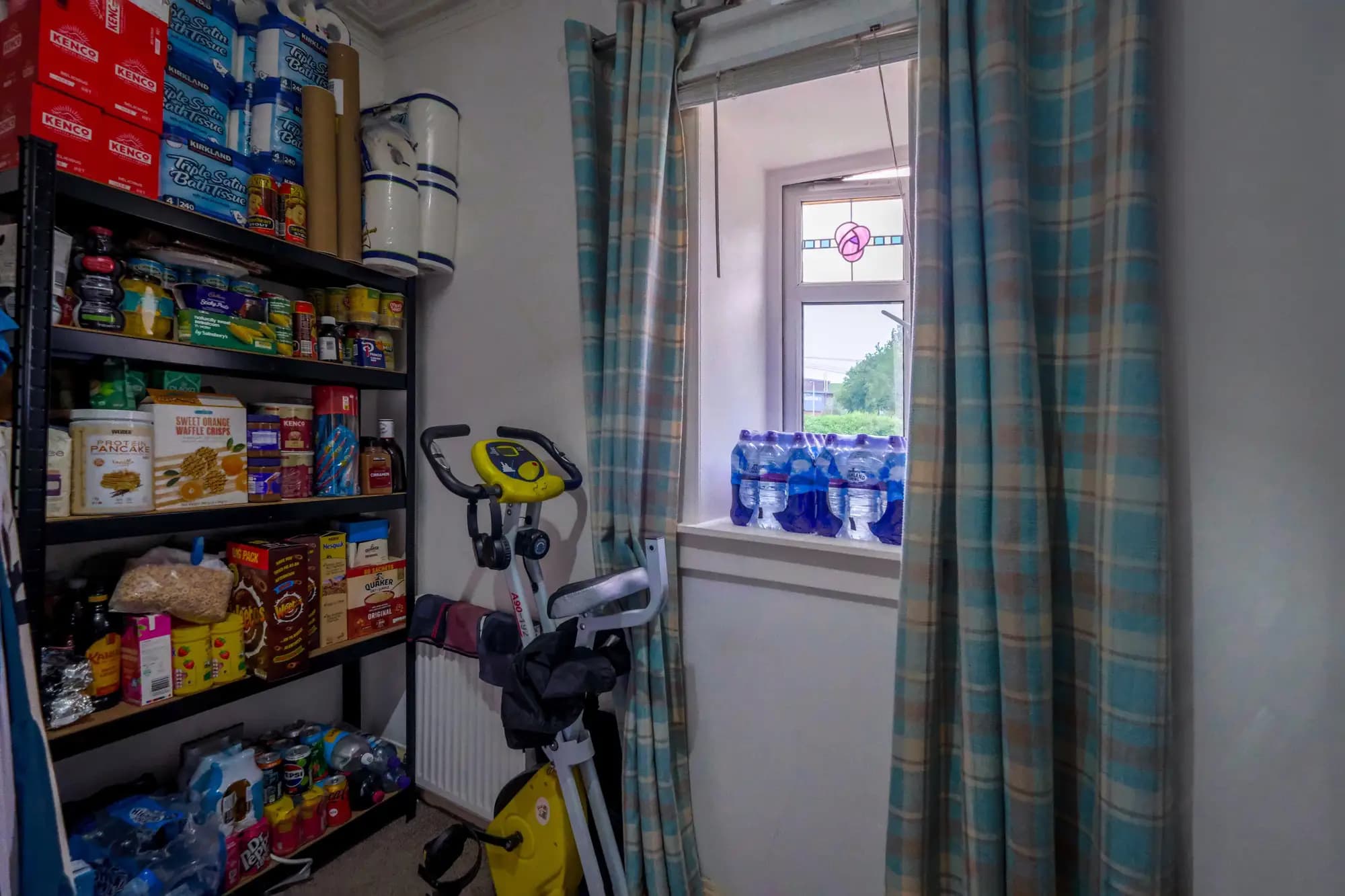 property photo 9 of 37