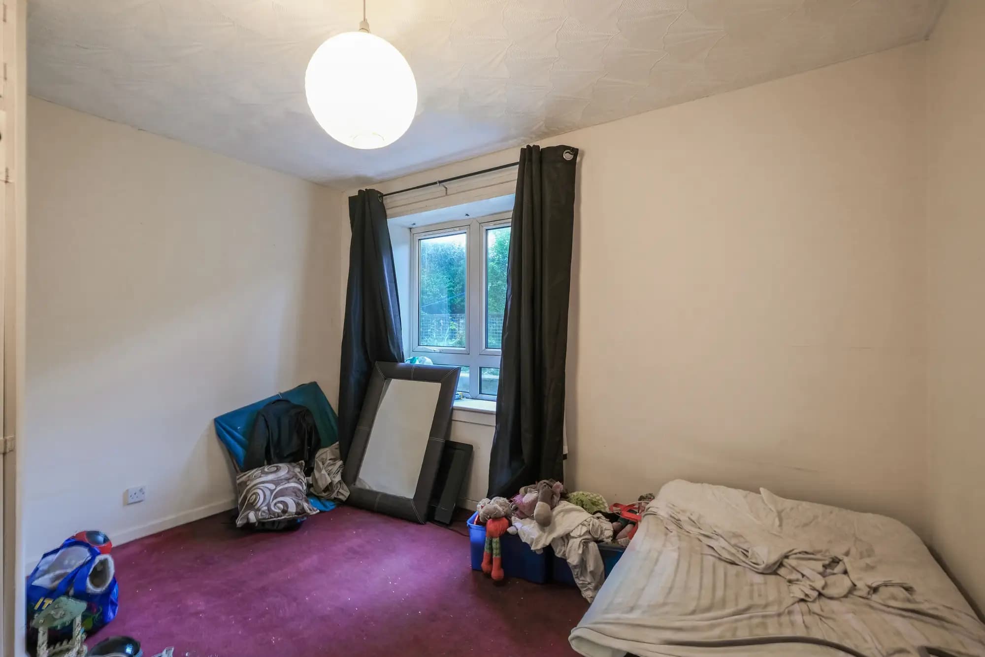 property photo 10 of 16