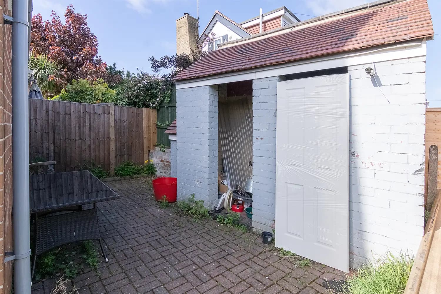 property photo 27 of 31