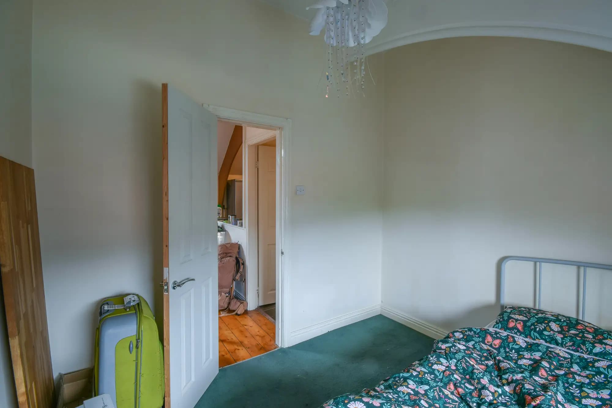 property photo 13 of 15