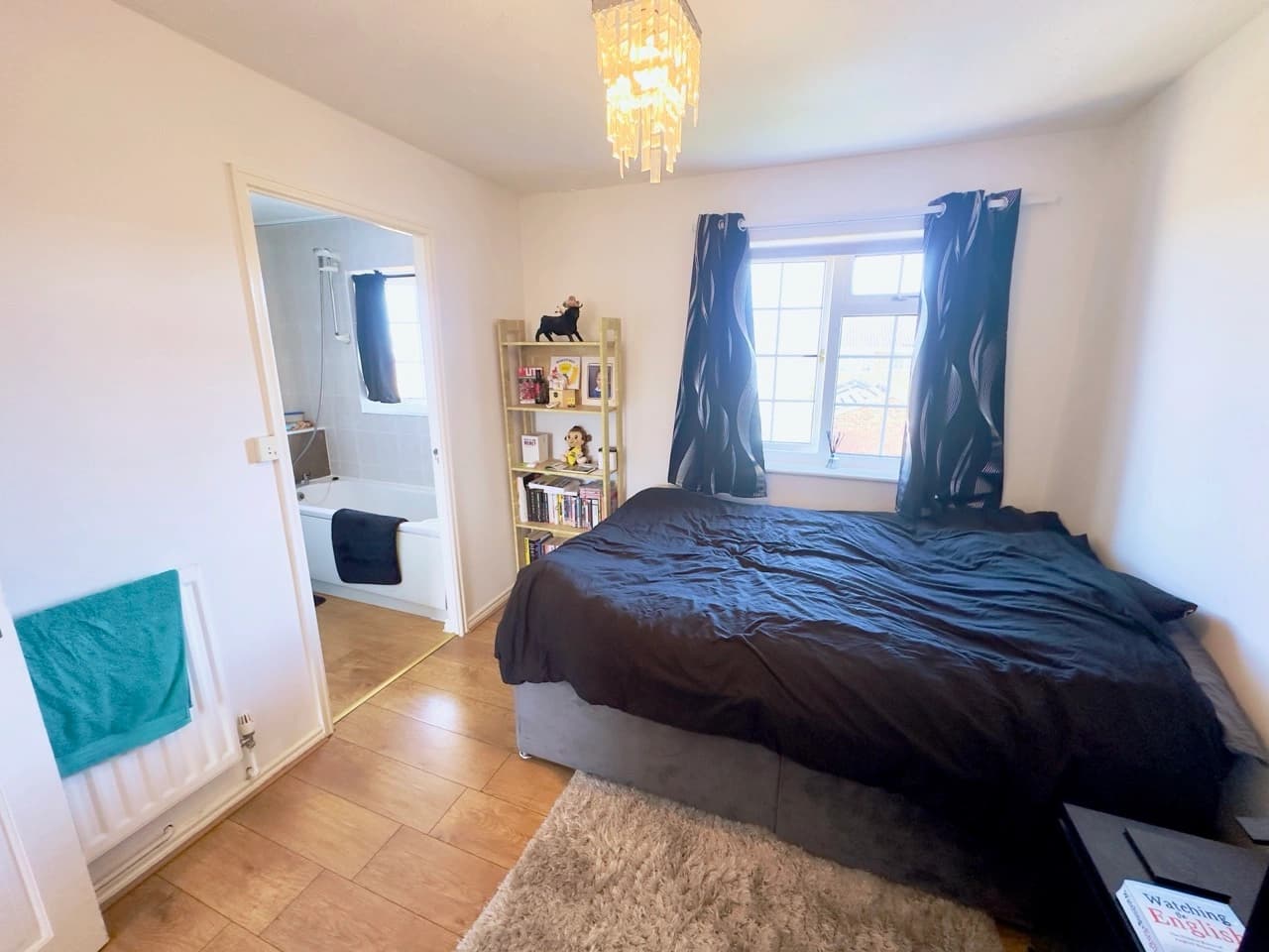 property photo 13 of 18