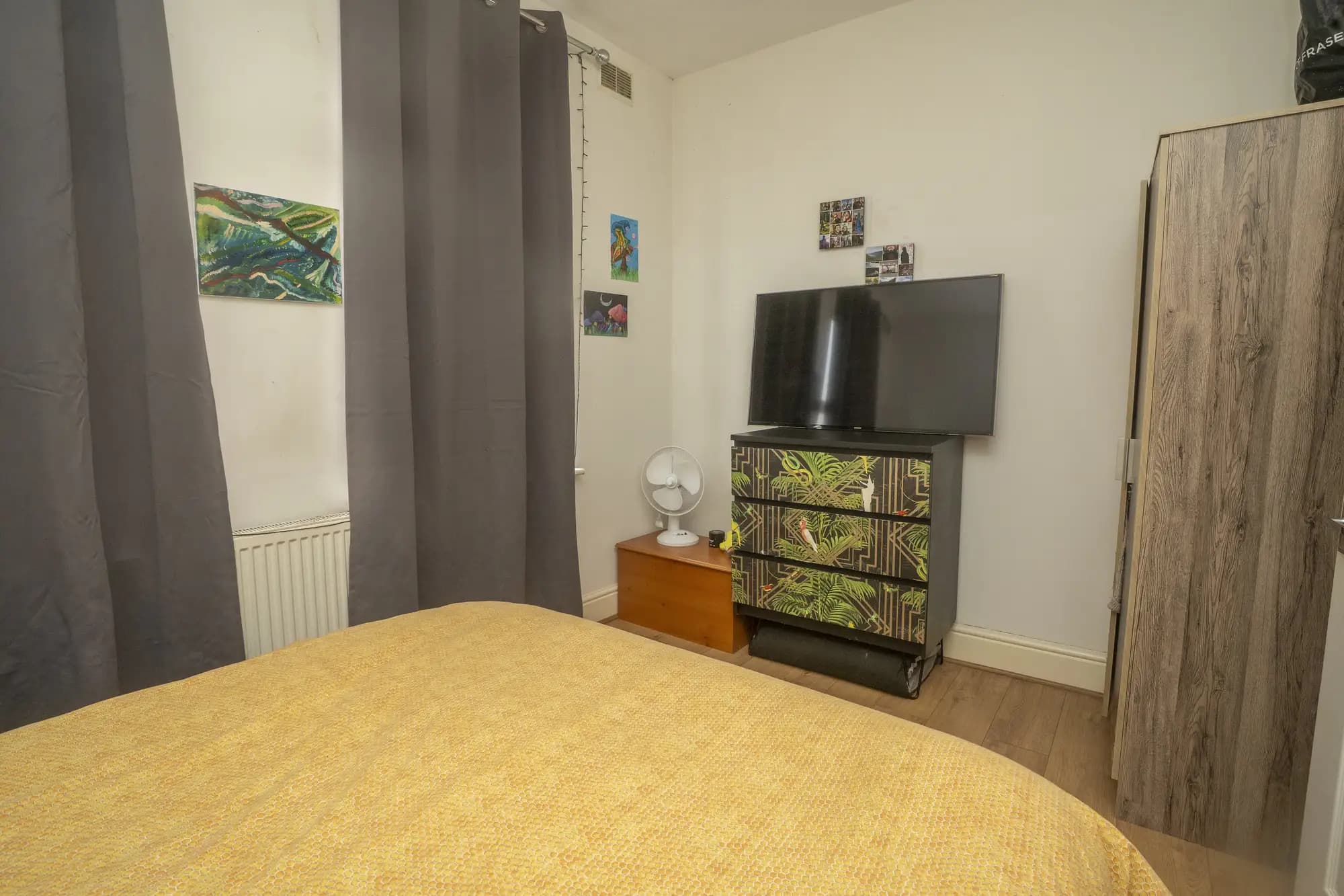 property photo 21 of 31