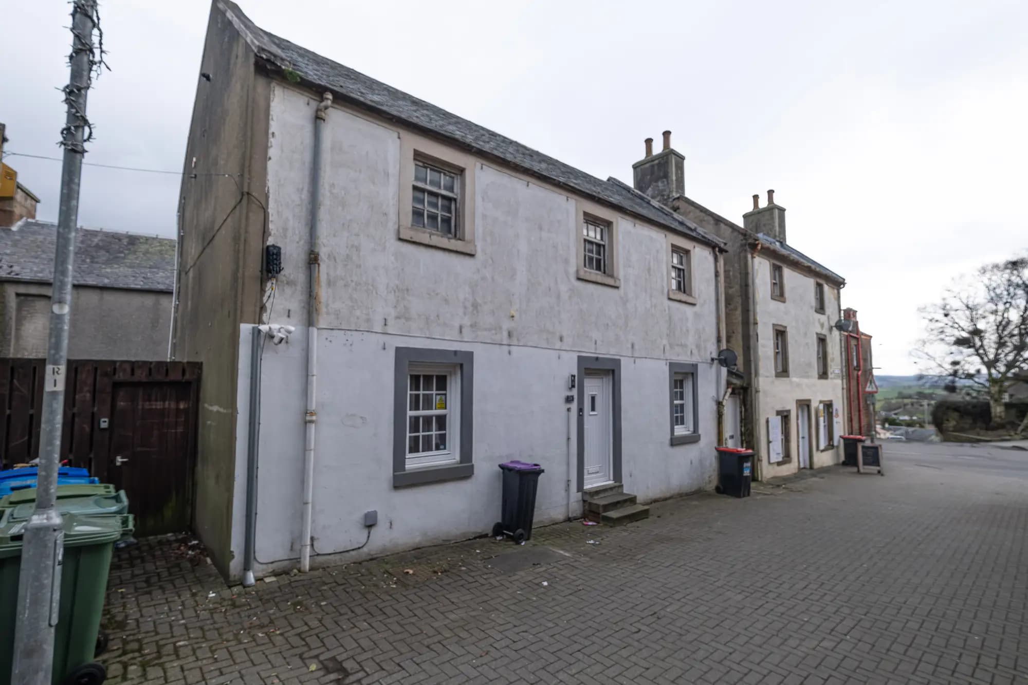 property photo 2 of 26