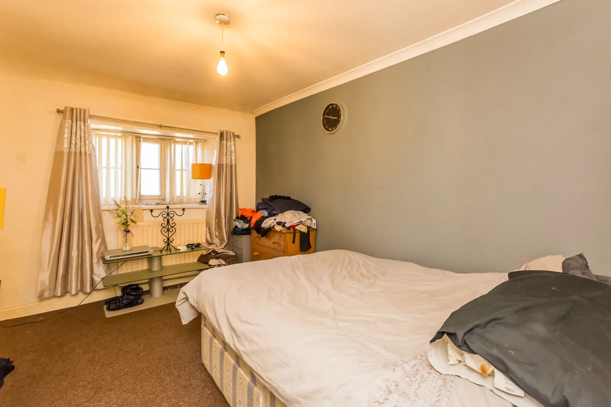 property photo 10 of 12
