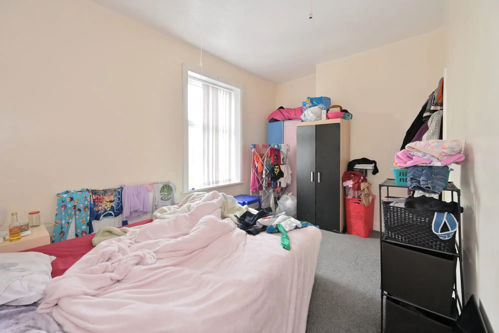 property photo 7 of 19