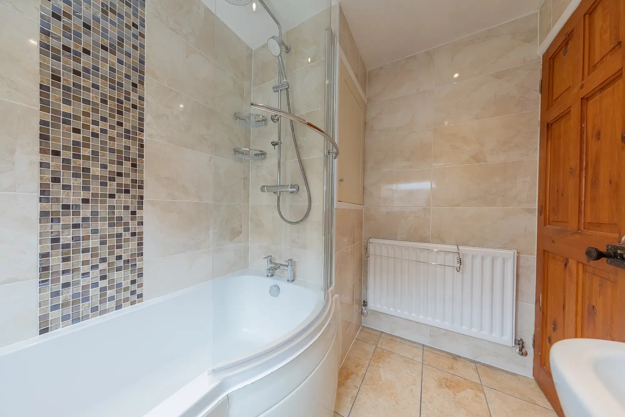 property photo 13 of 26