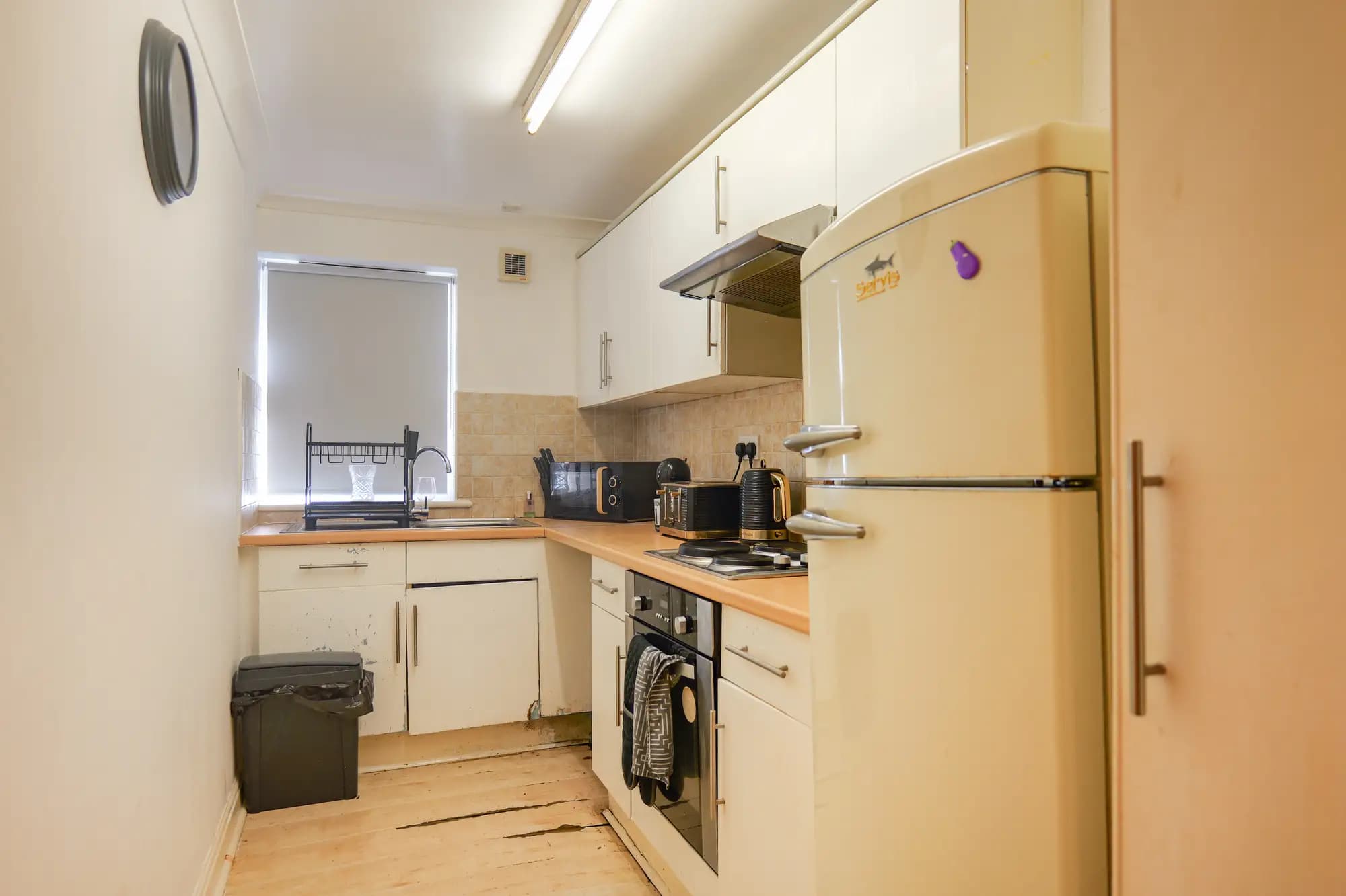 property photo 5 of 24