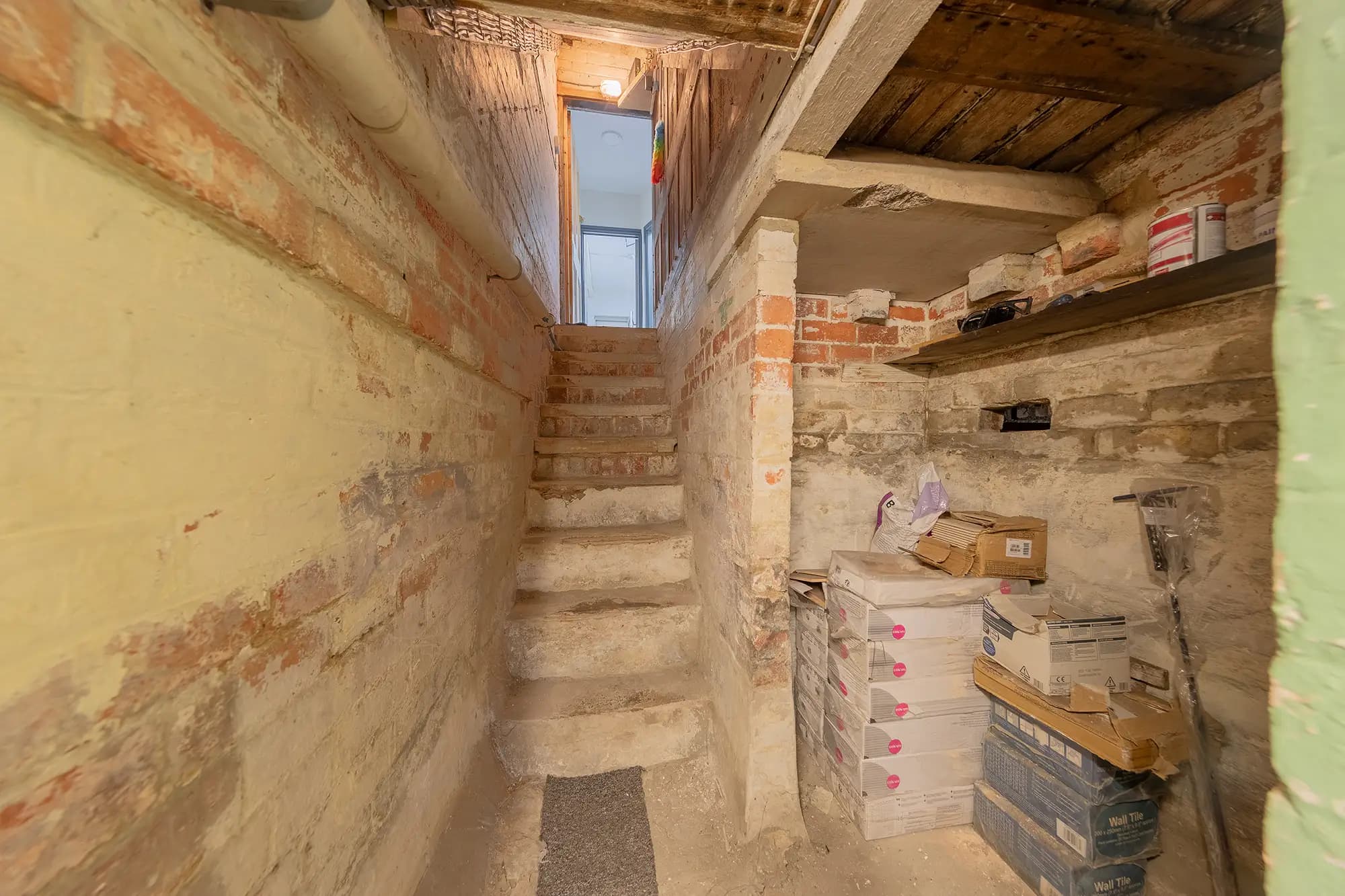 property photo 33 of 38