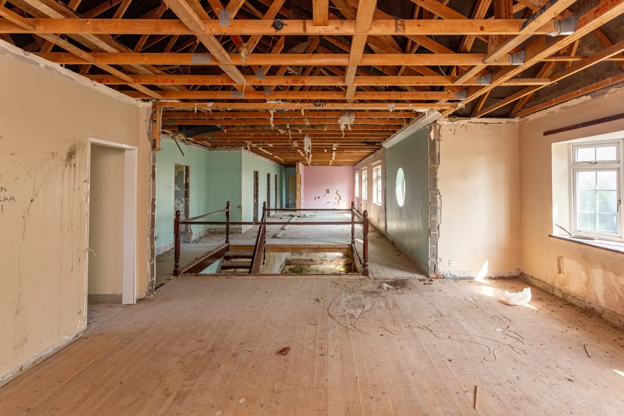 property photo 11 of 30