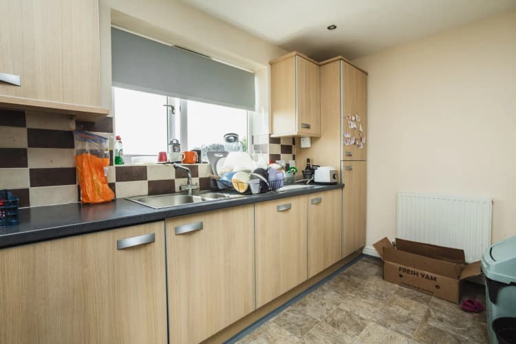 property photo 7 of 24