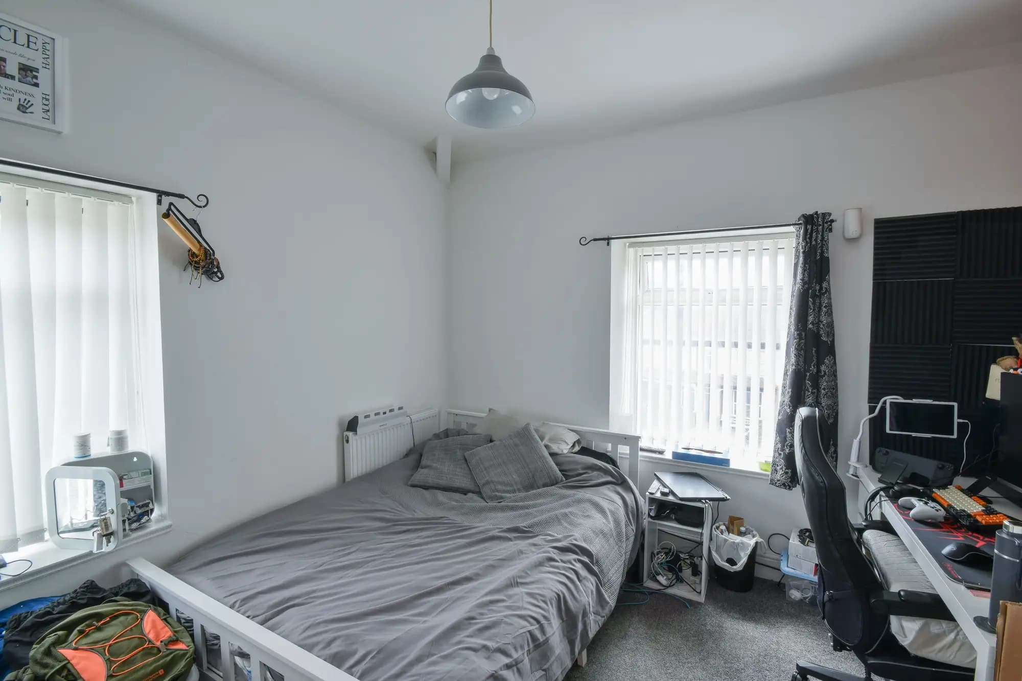property photo 8 of 15