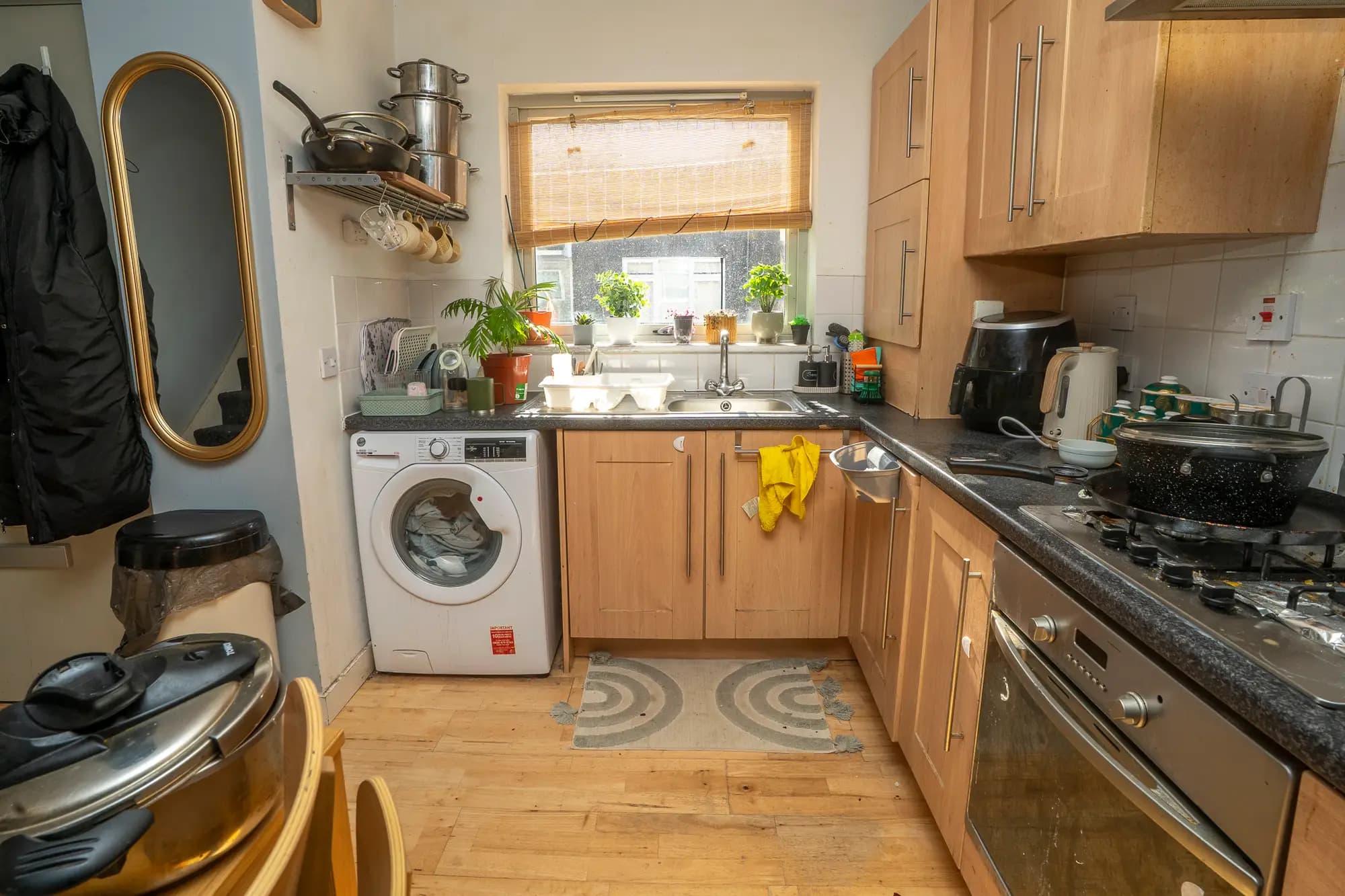 property photo 5 of 19