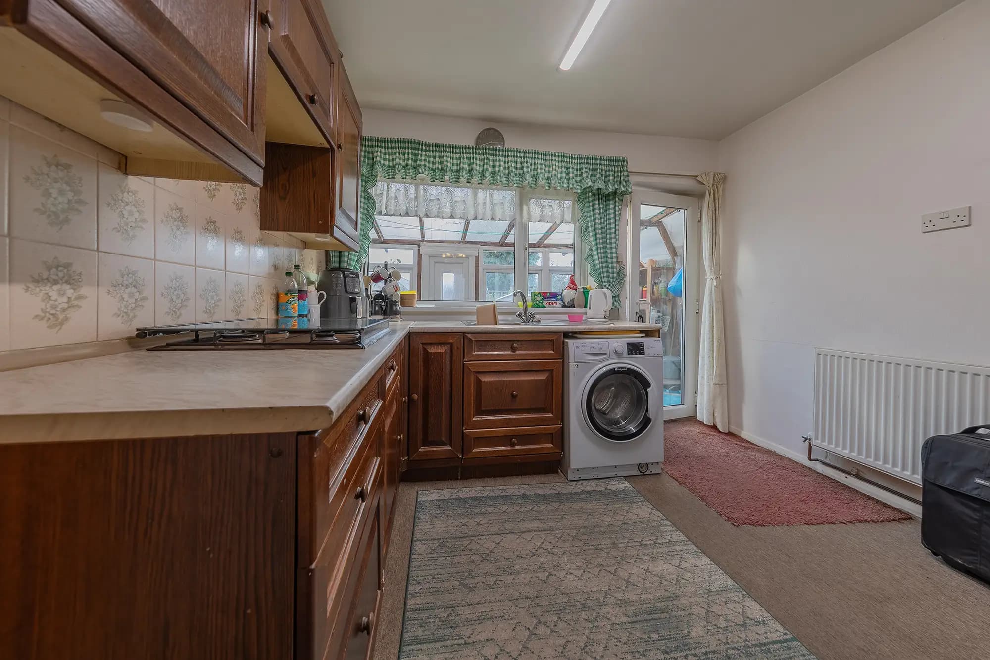 property photo 5 of 18