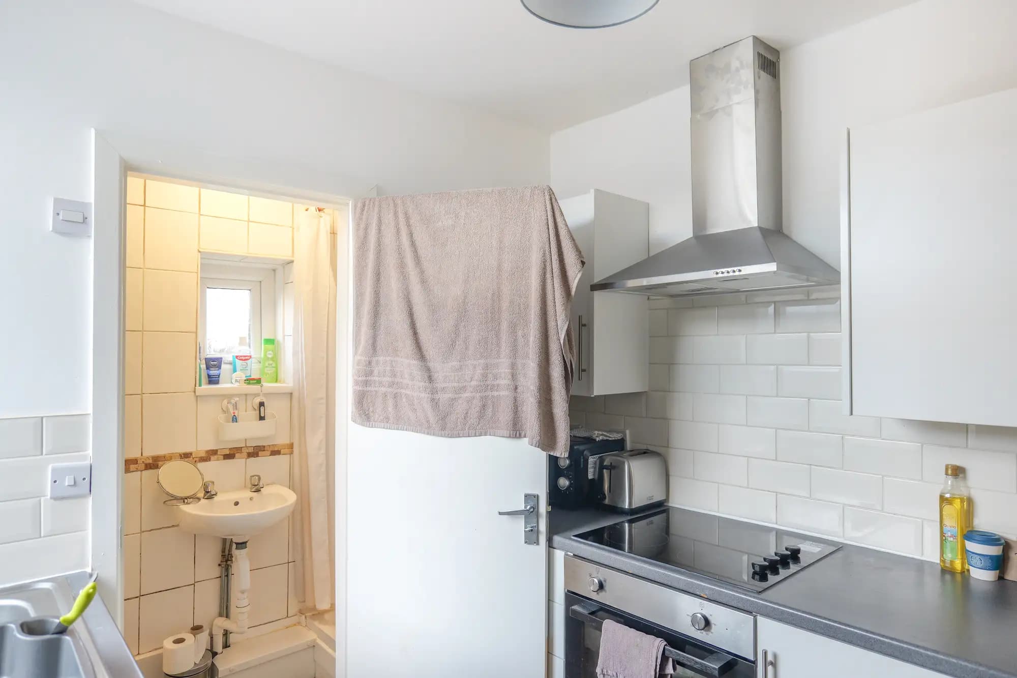 property photo 8 of 26