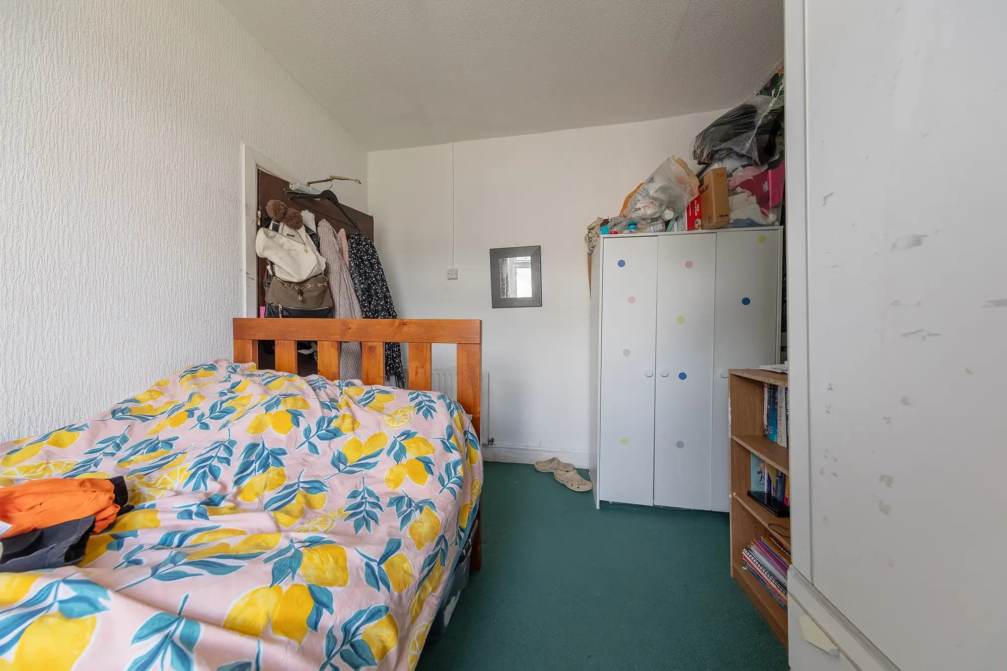 property photo 18 of 26