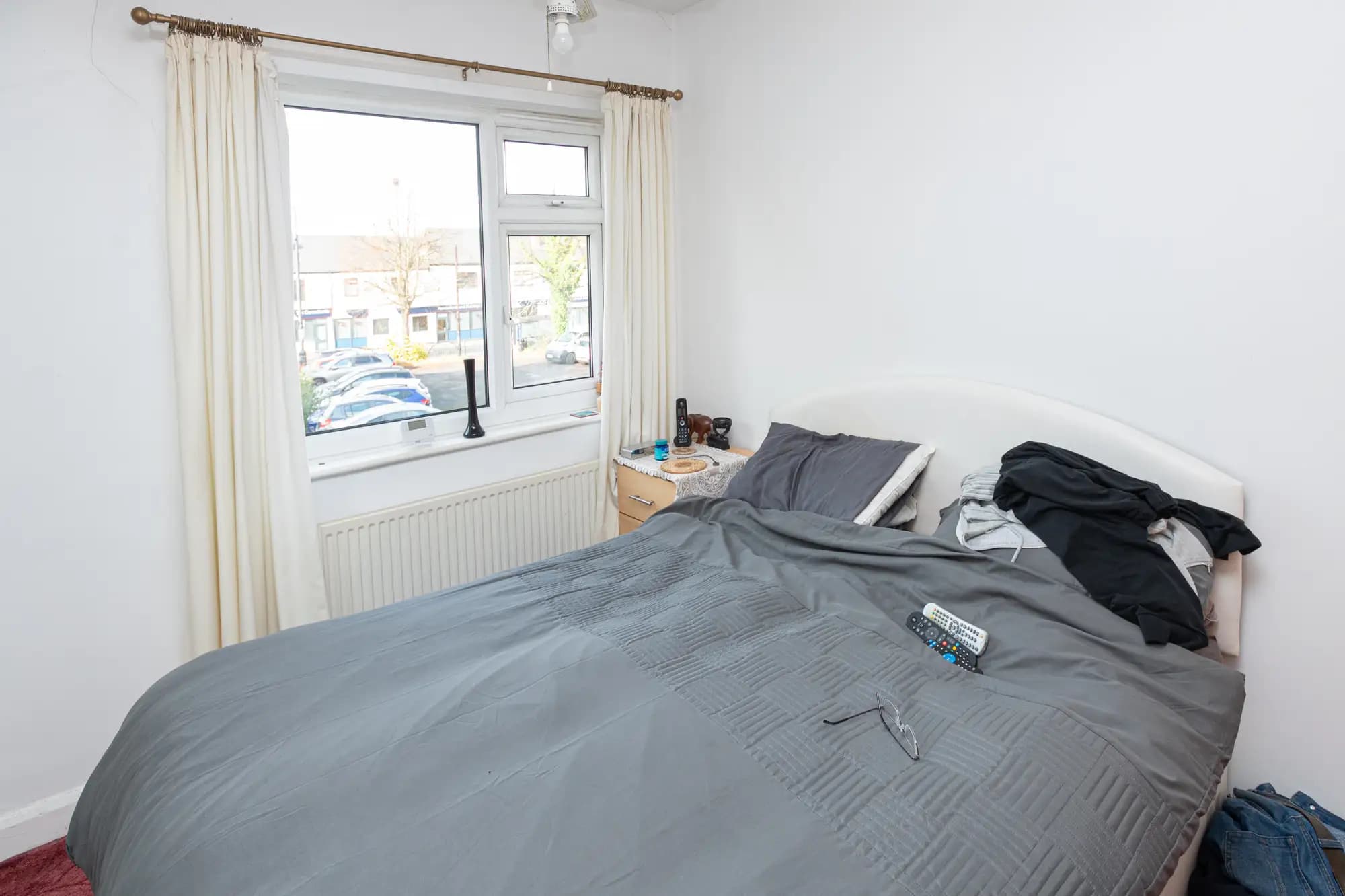 property photo 4 of 34