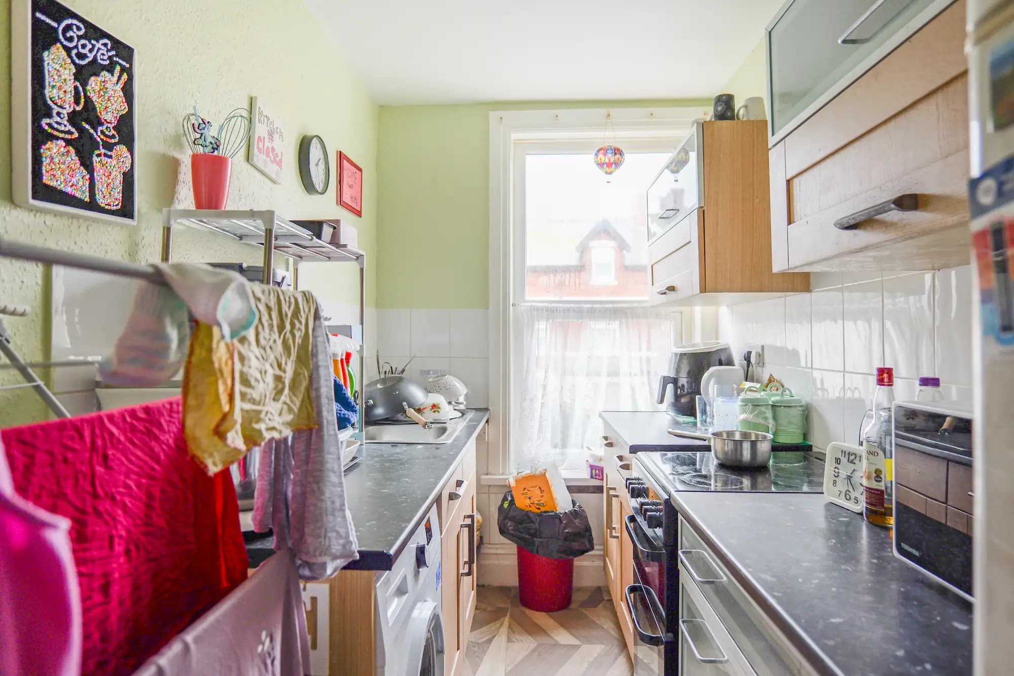 property photo 9 of 40