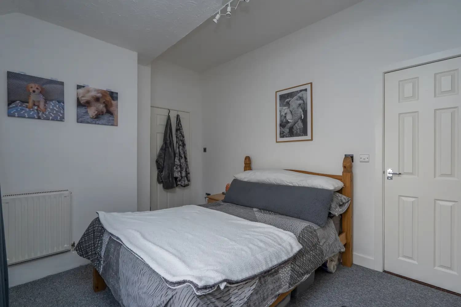 property photo 10 of 16