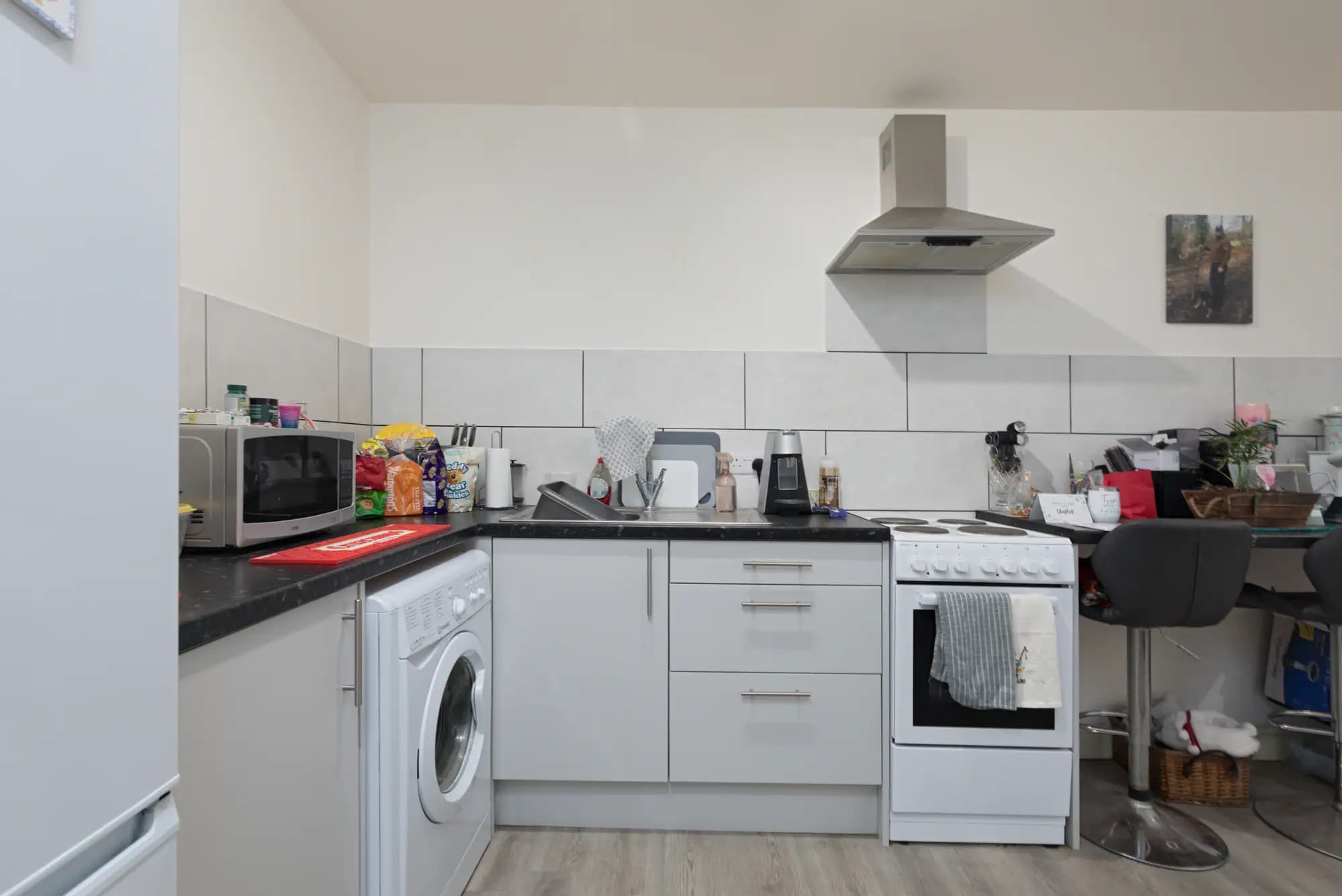 property photo 5 of 17