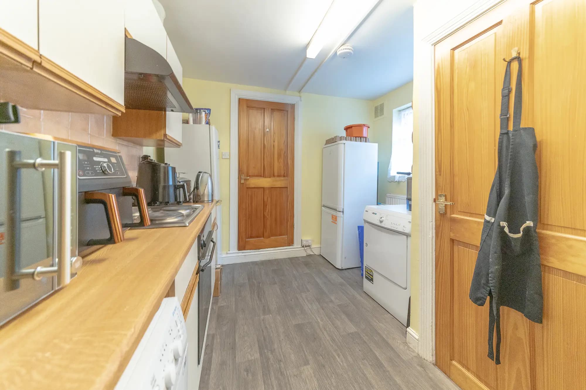 property photo 7 of 13