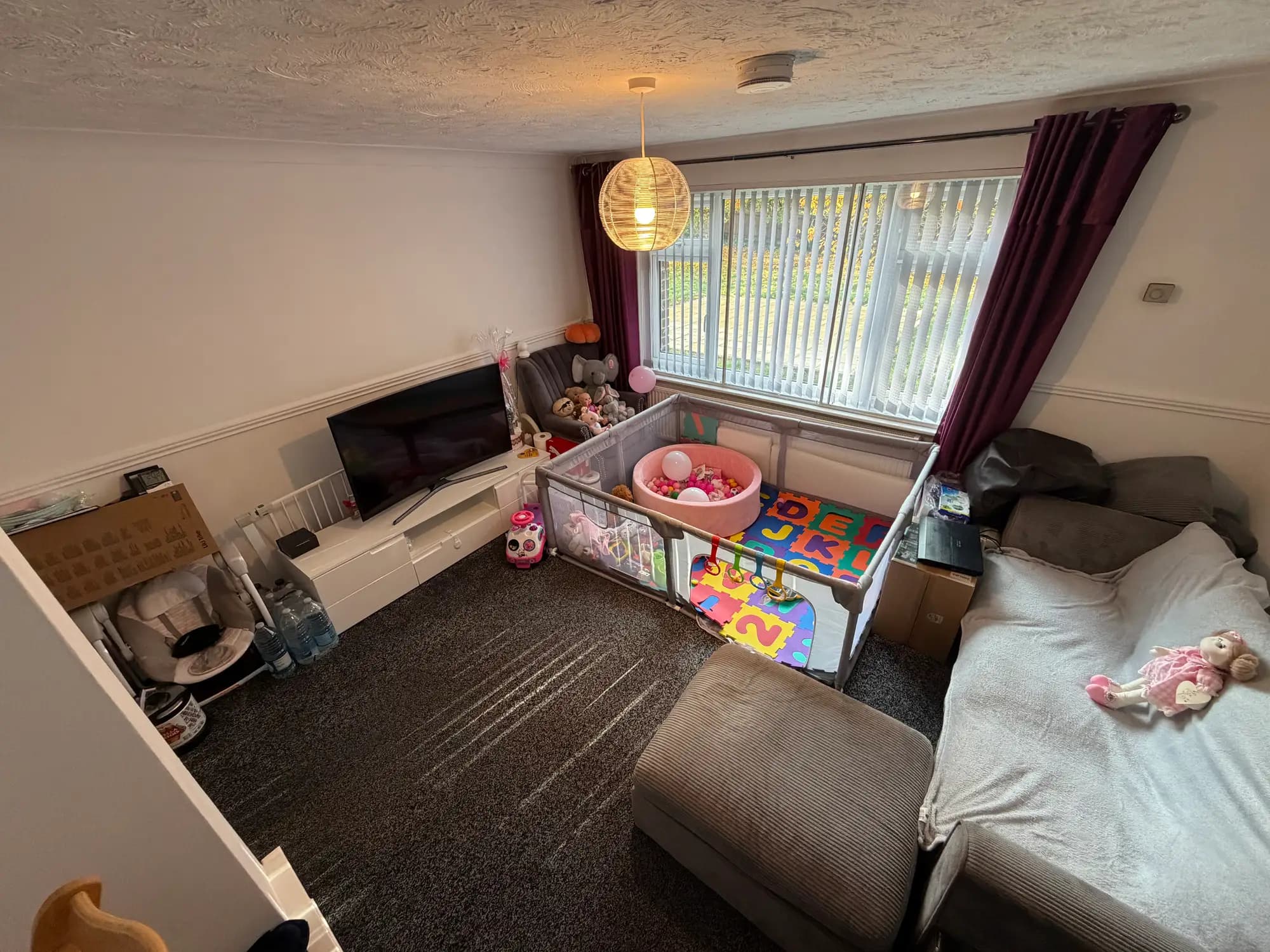 property photo 3 of 21