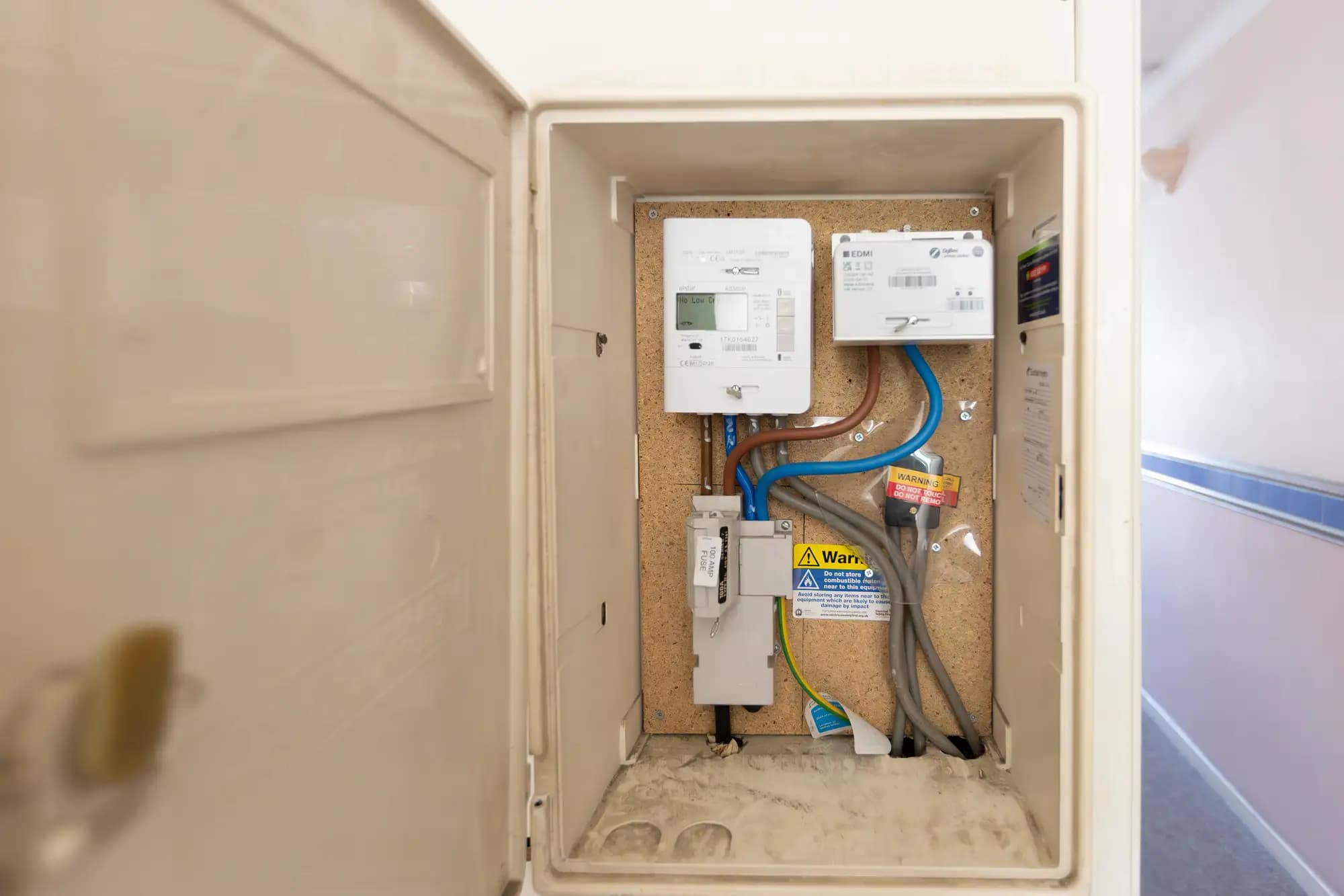 property photo 14 of 17