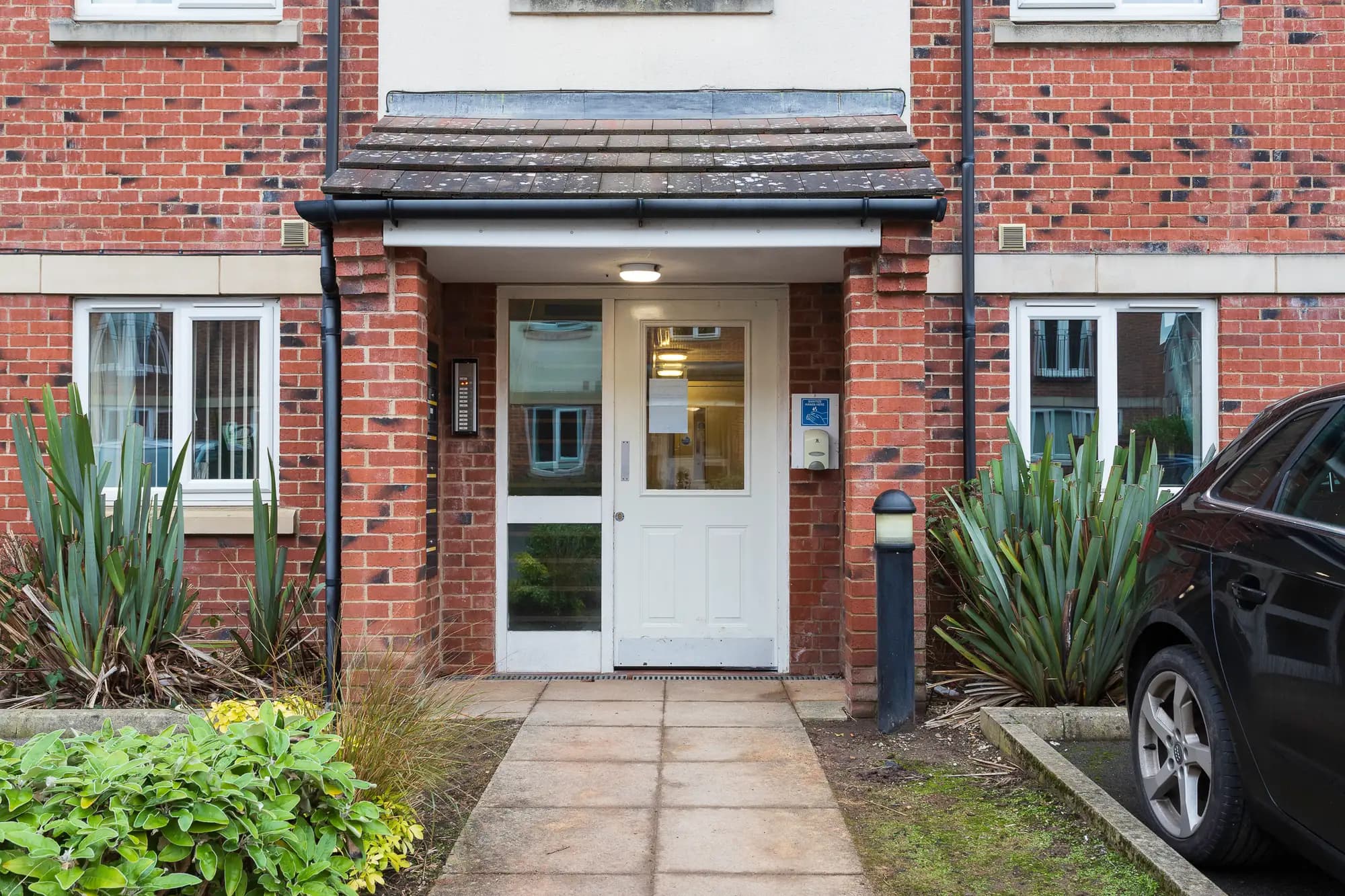 property photo 15 of 17