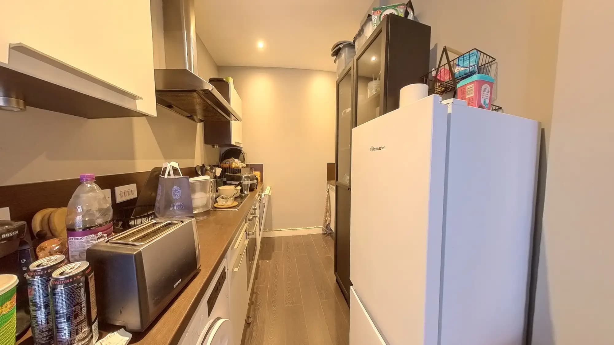 property photo 7 of 17