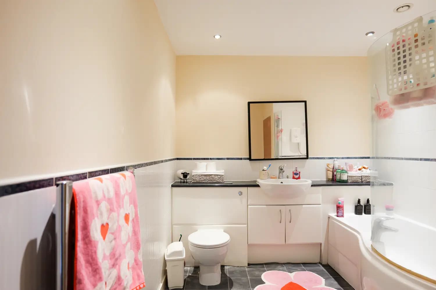 property photo 6 of 20
