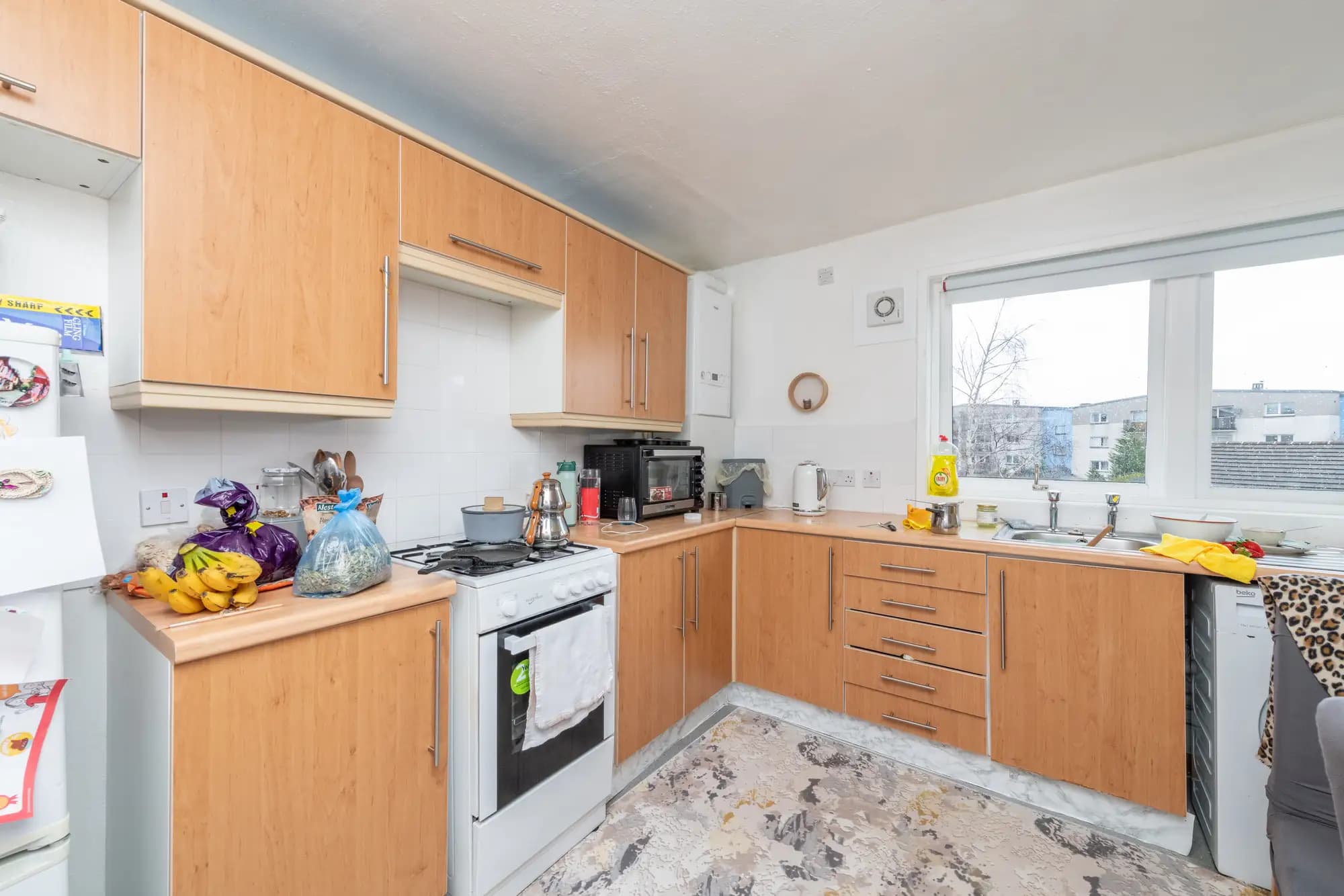 property photo 8 of 30