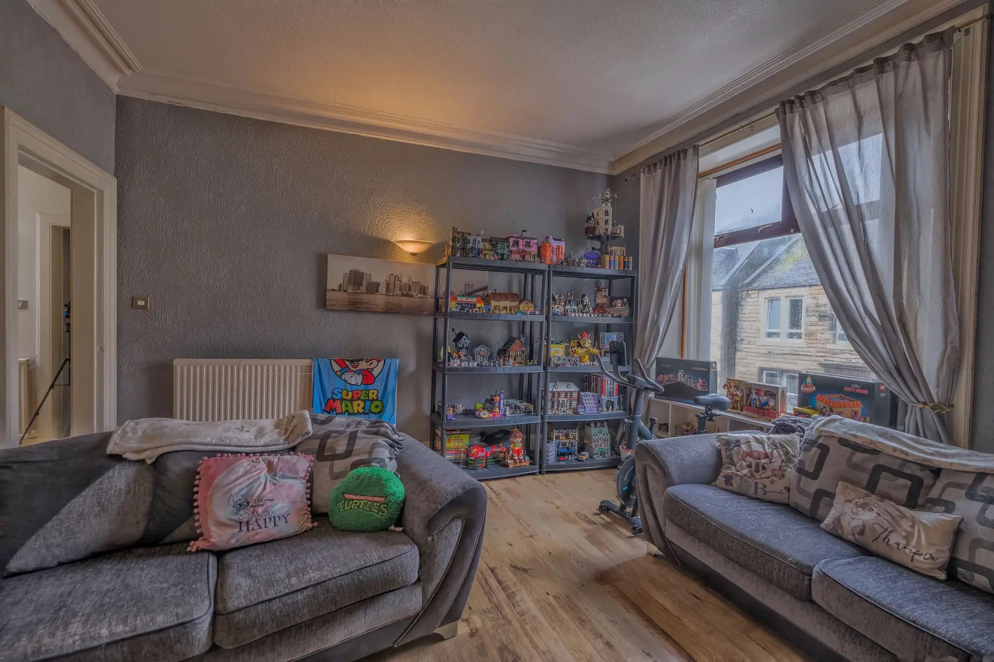 property photo 3 of 27
