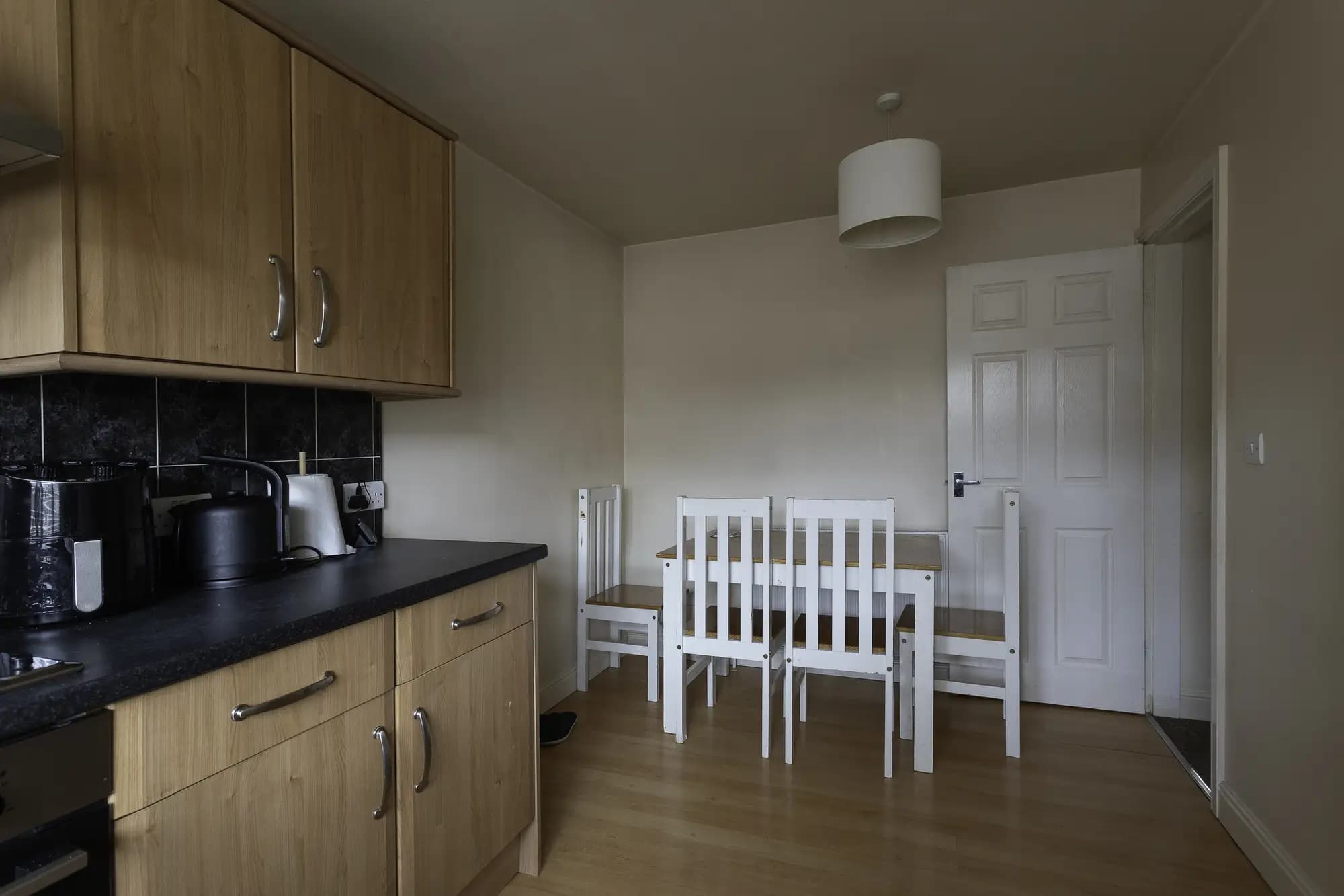 property photo 11 of 30