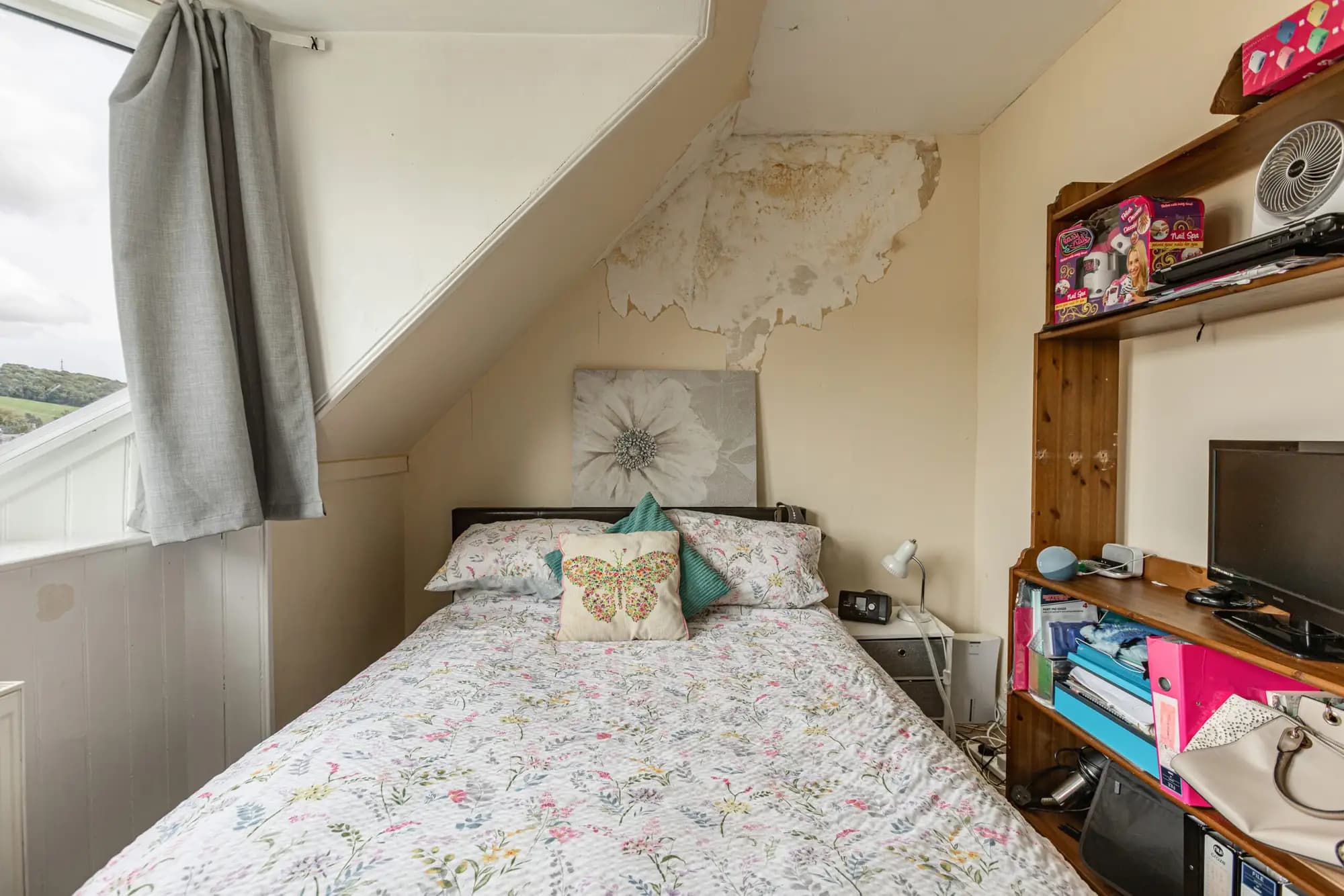 property photo 13 of 37