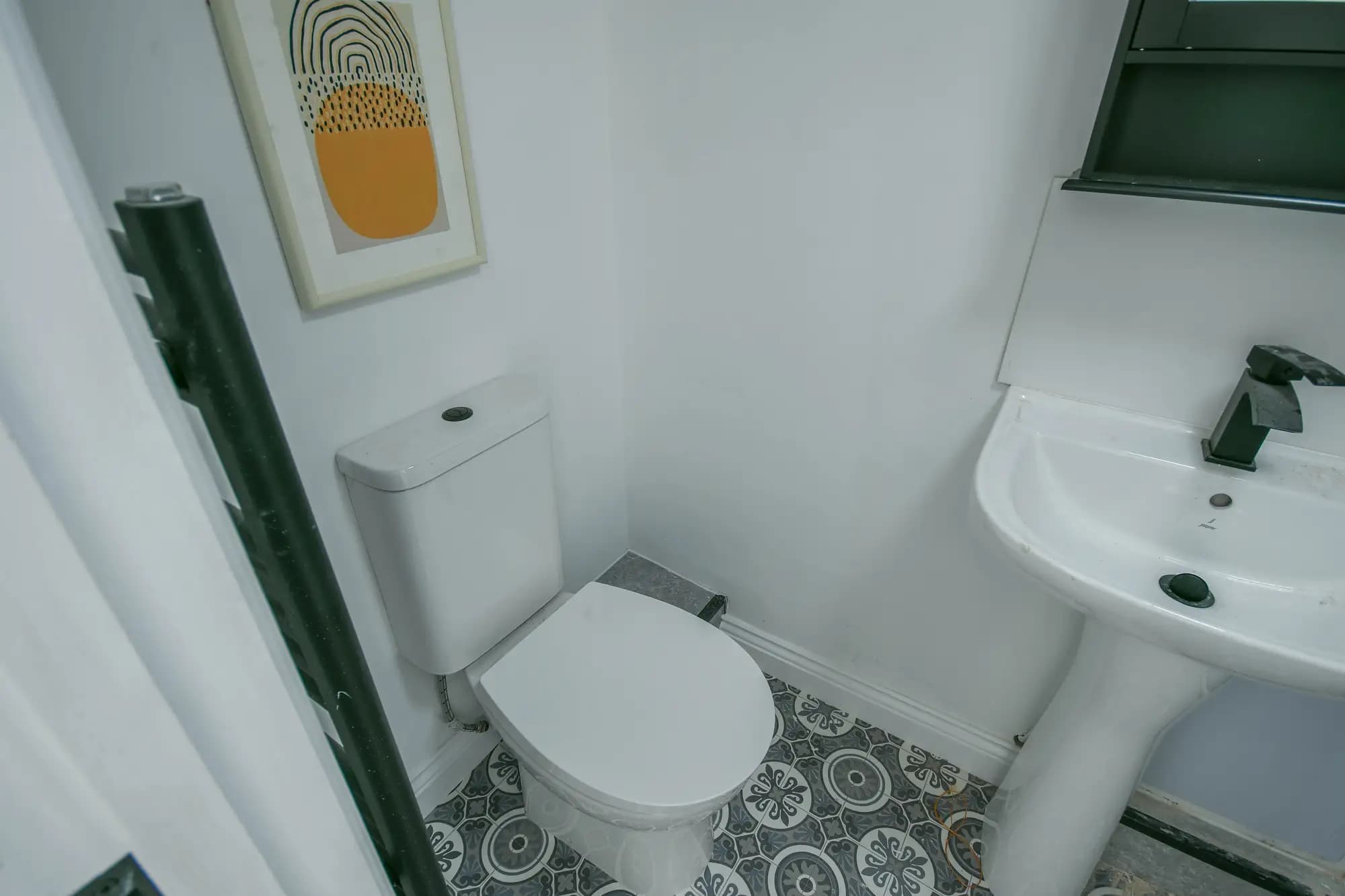 property photo 7 of 20