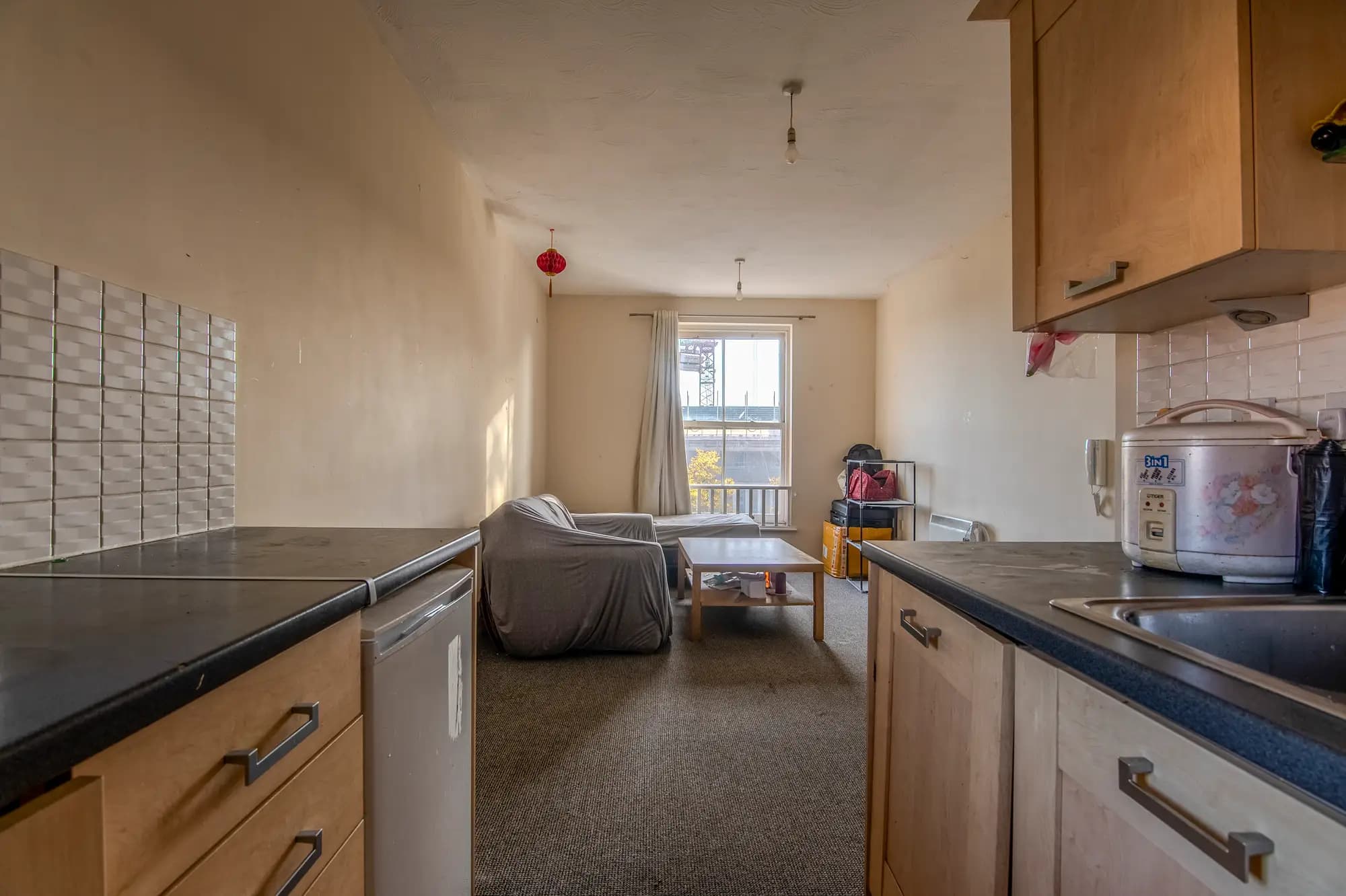 property photo 5 of 19