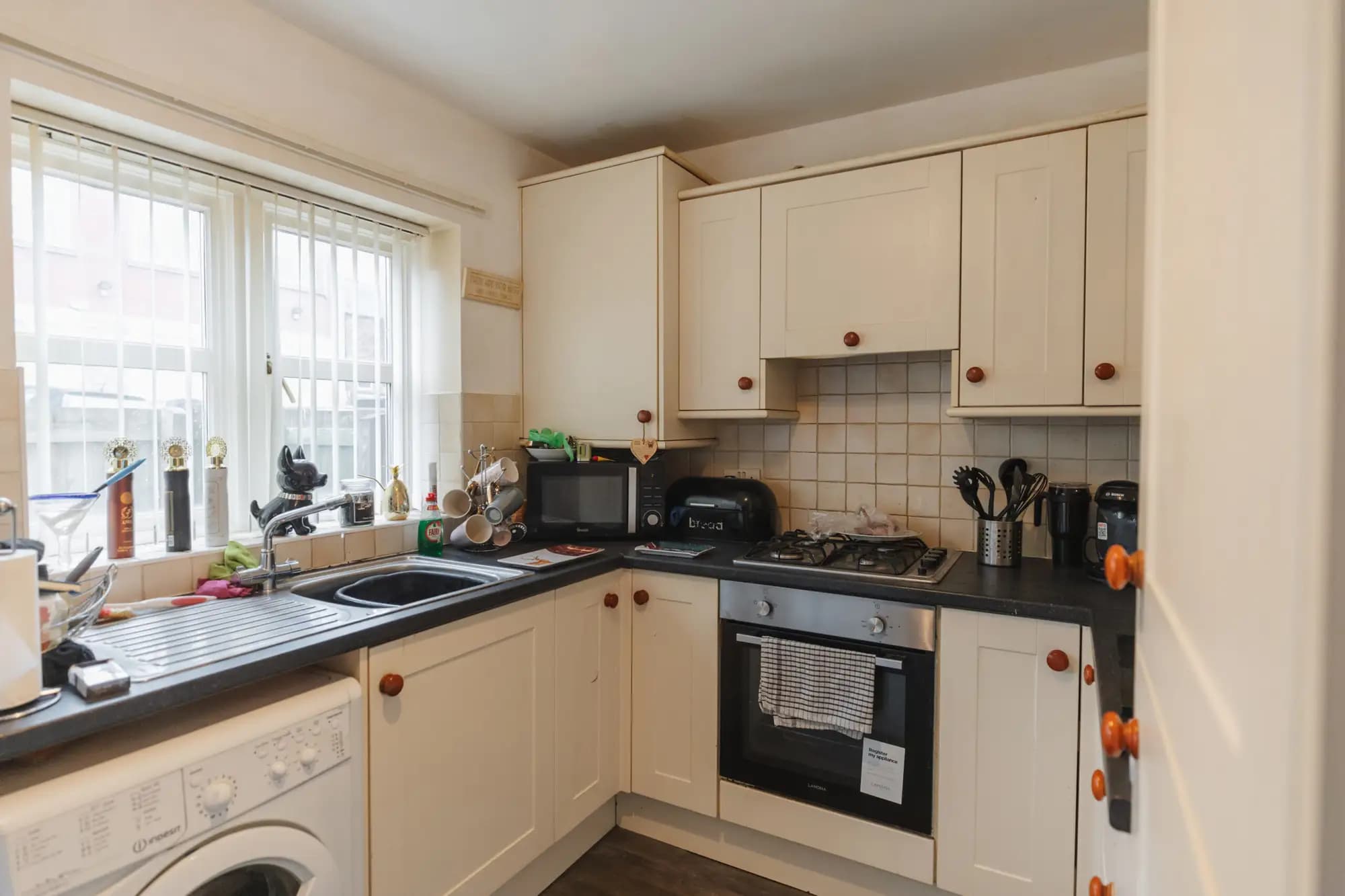 property photo 6 of 20