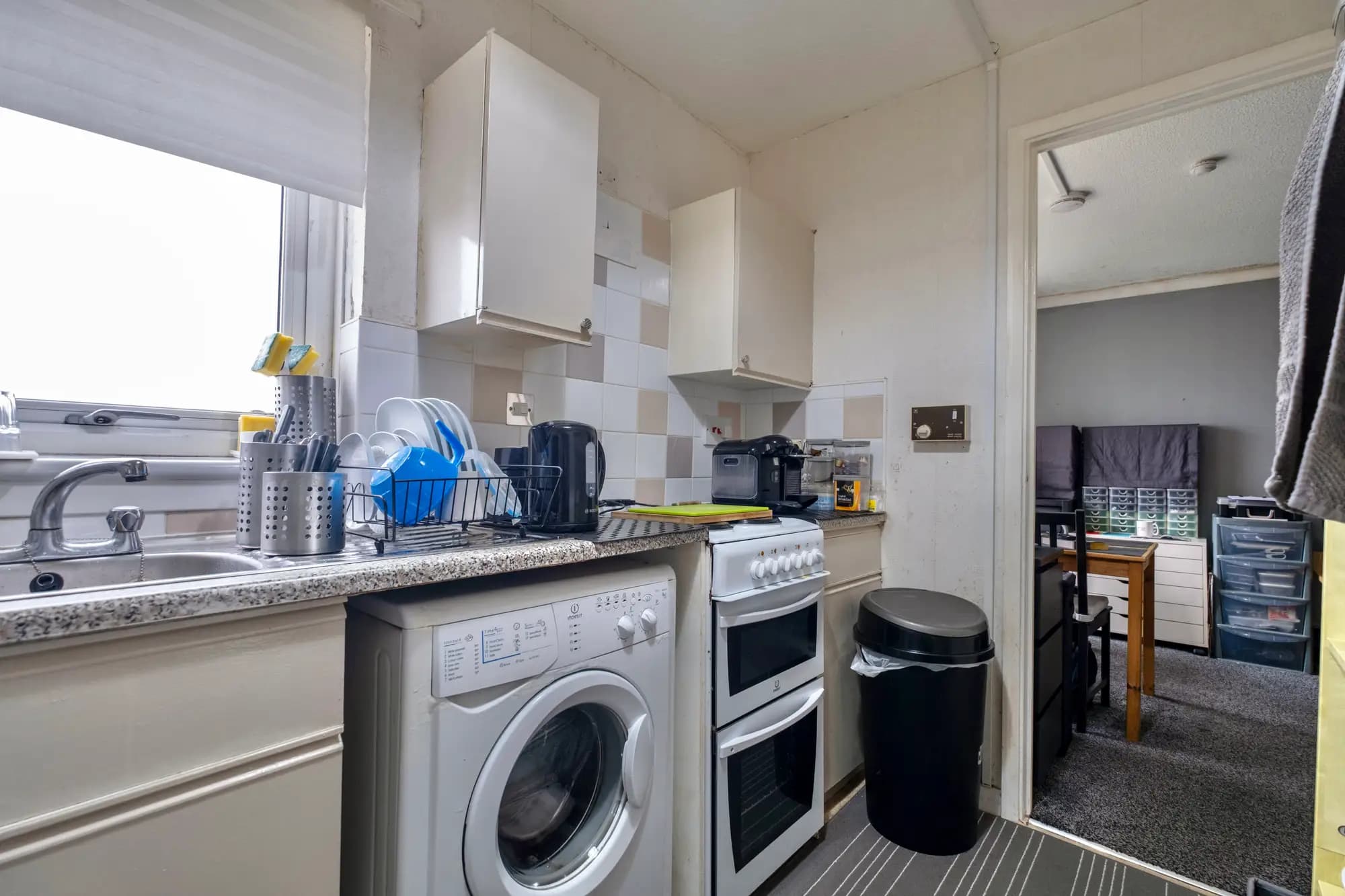 property photo 8 of 22