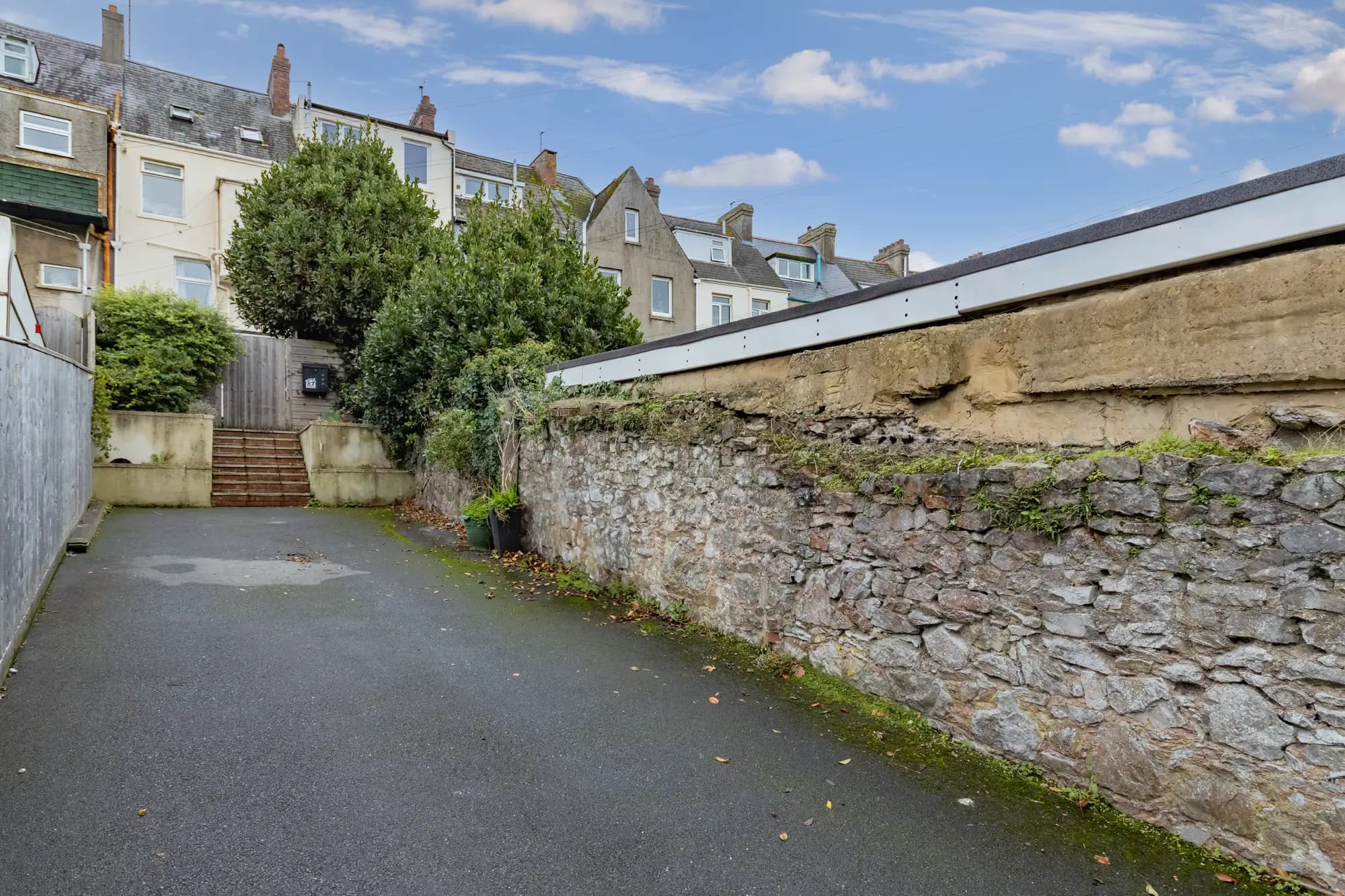 property photo 23 of 24