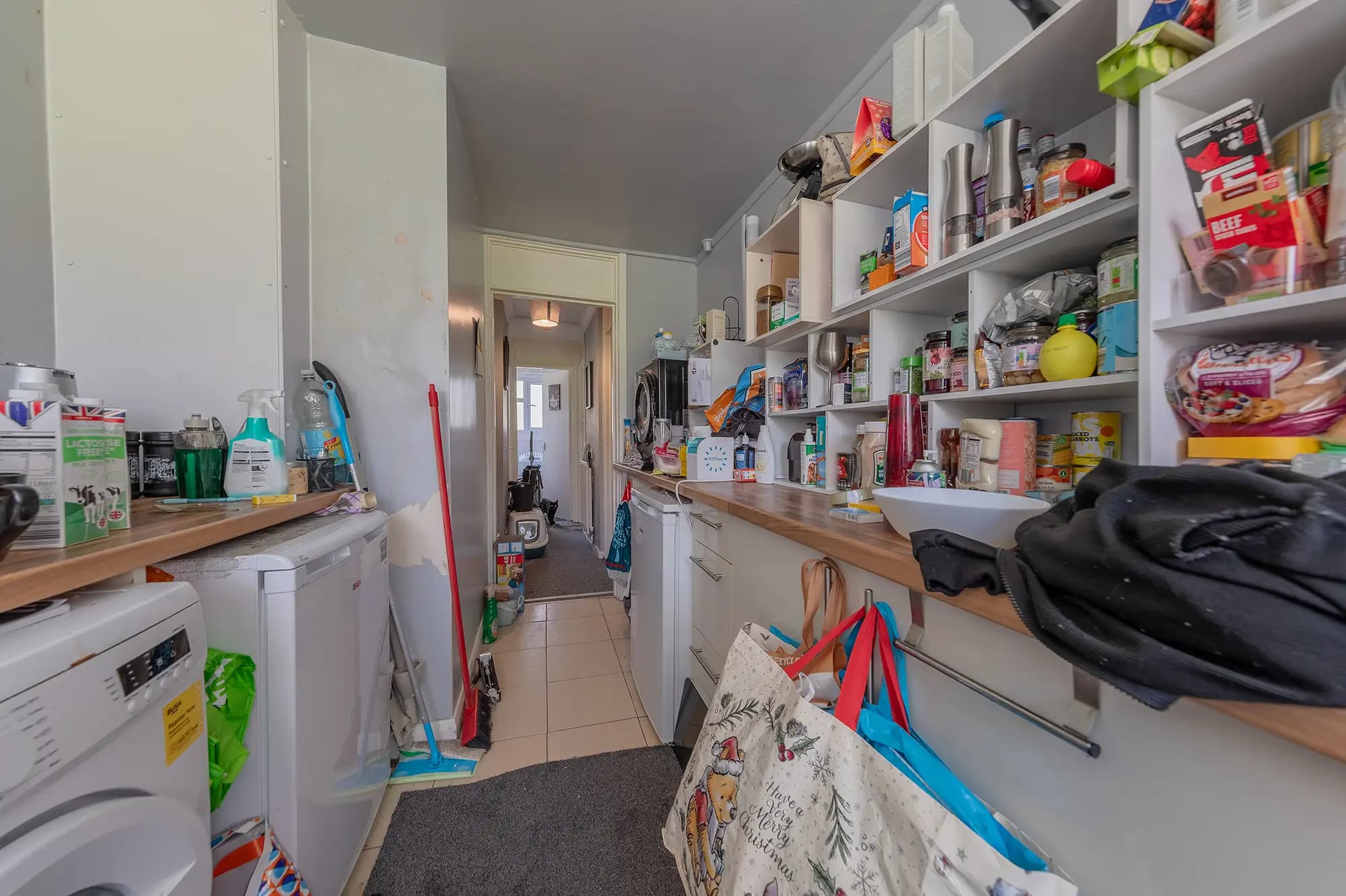 property photo 6 of 16