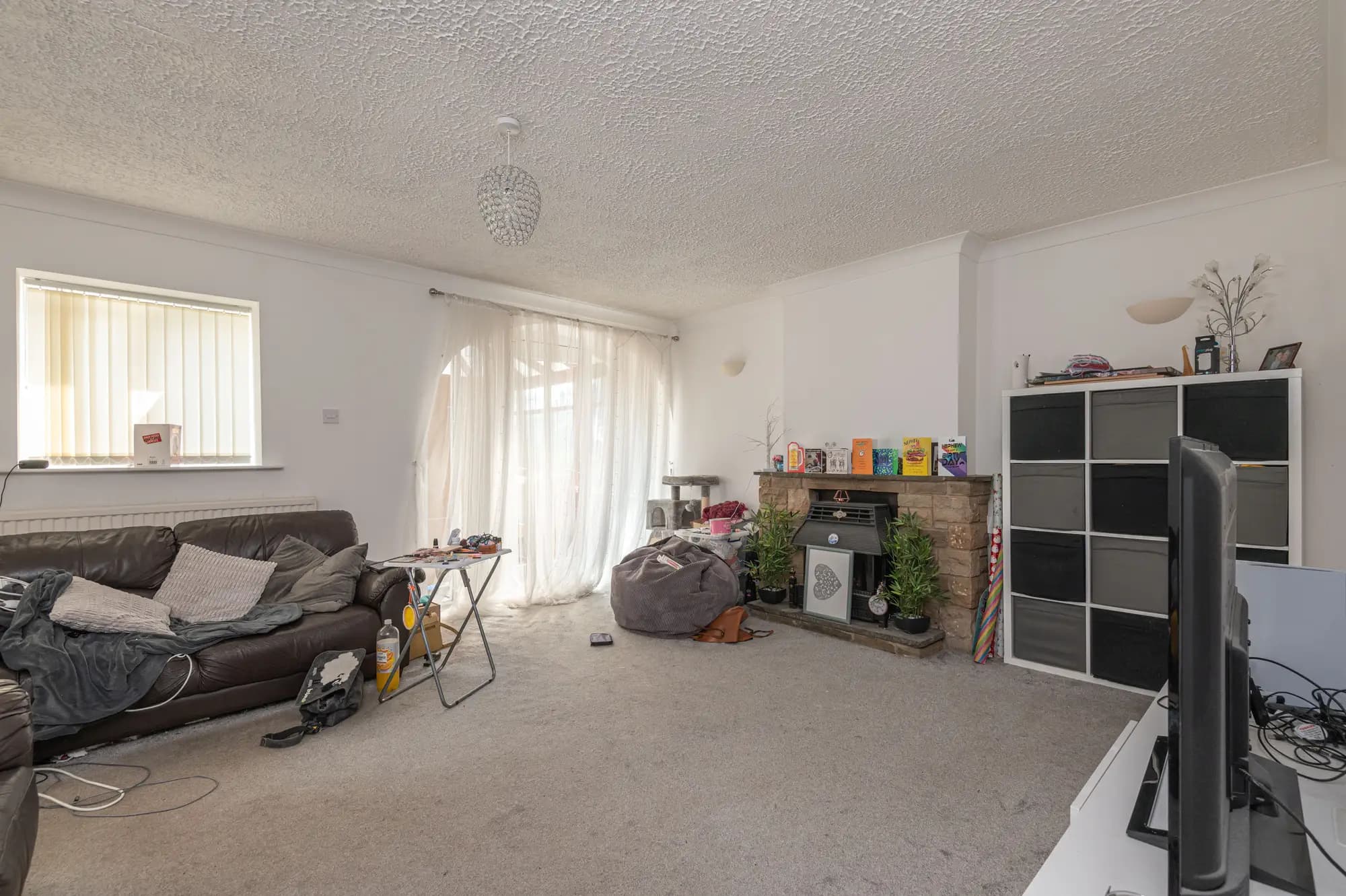 property photo 3 of 33