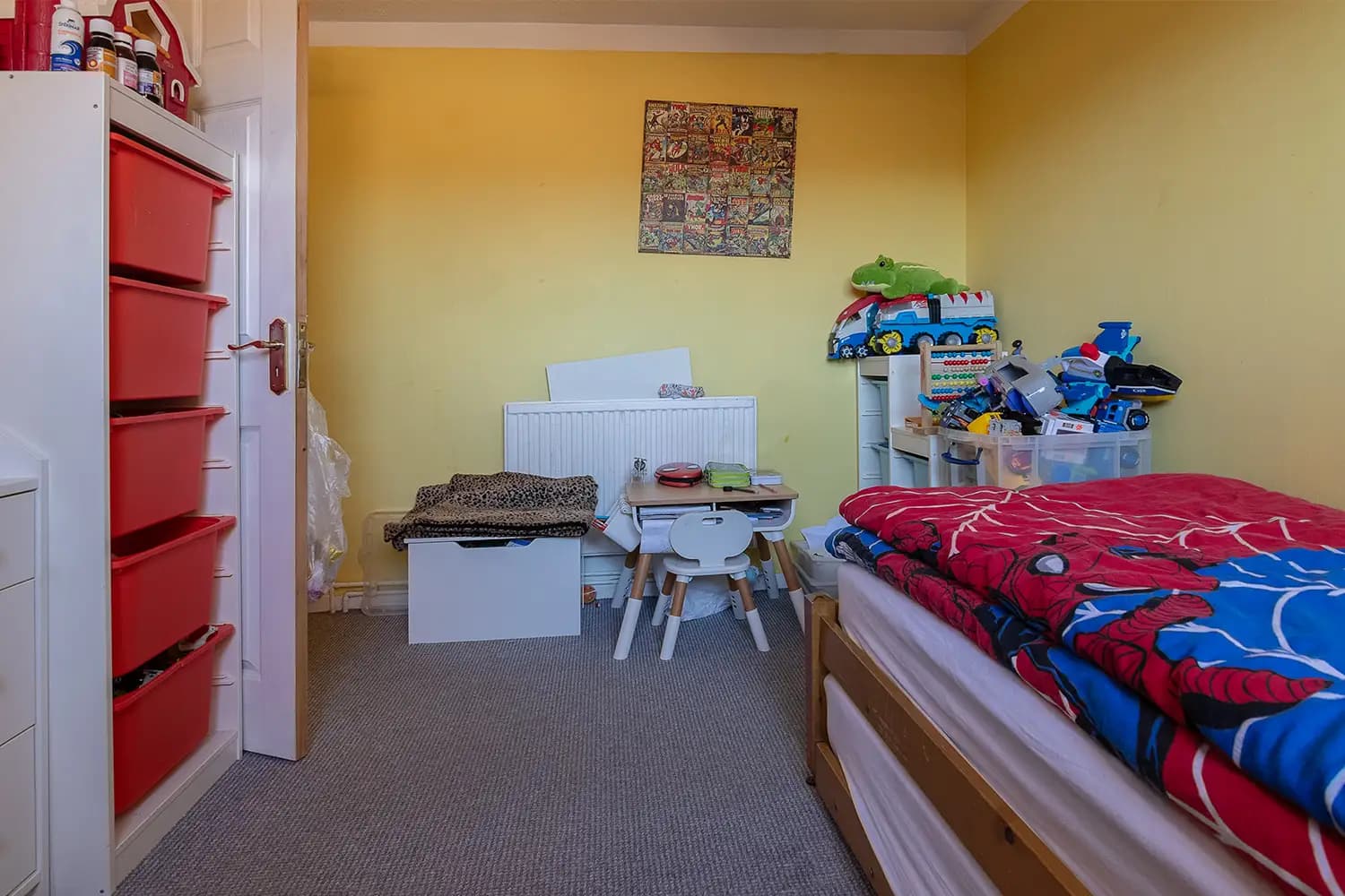 property photo 18 of 25