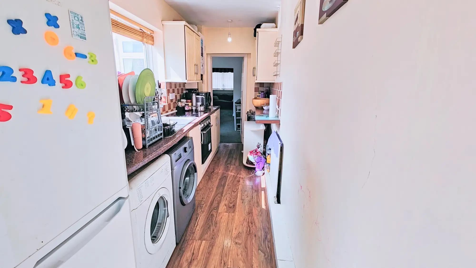 property photo 9 of 25