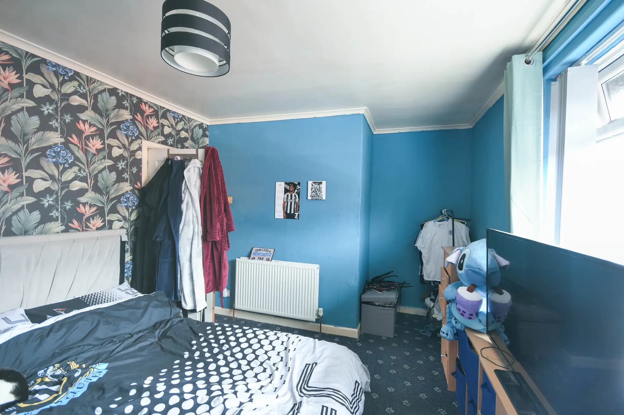 property photo 15 of 25