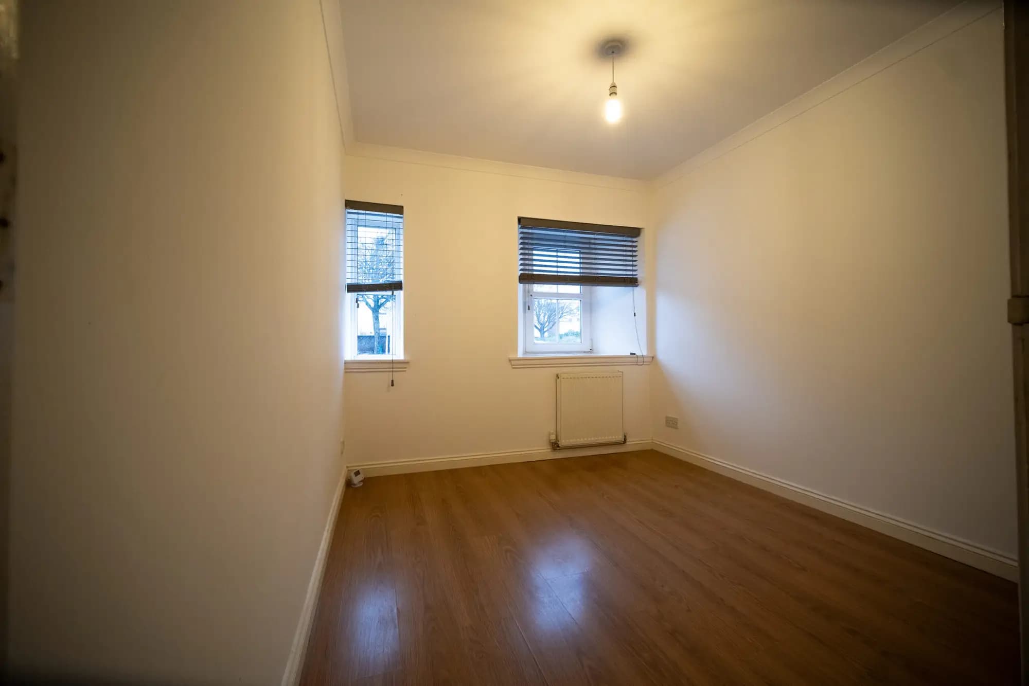 property photo 11 of 16